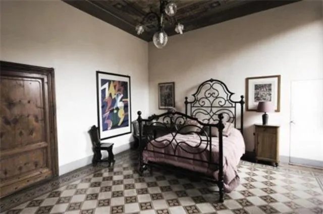 Shower, Bed in B&B Canto Alla Porta Vecchia