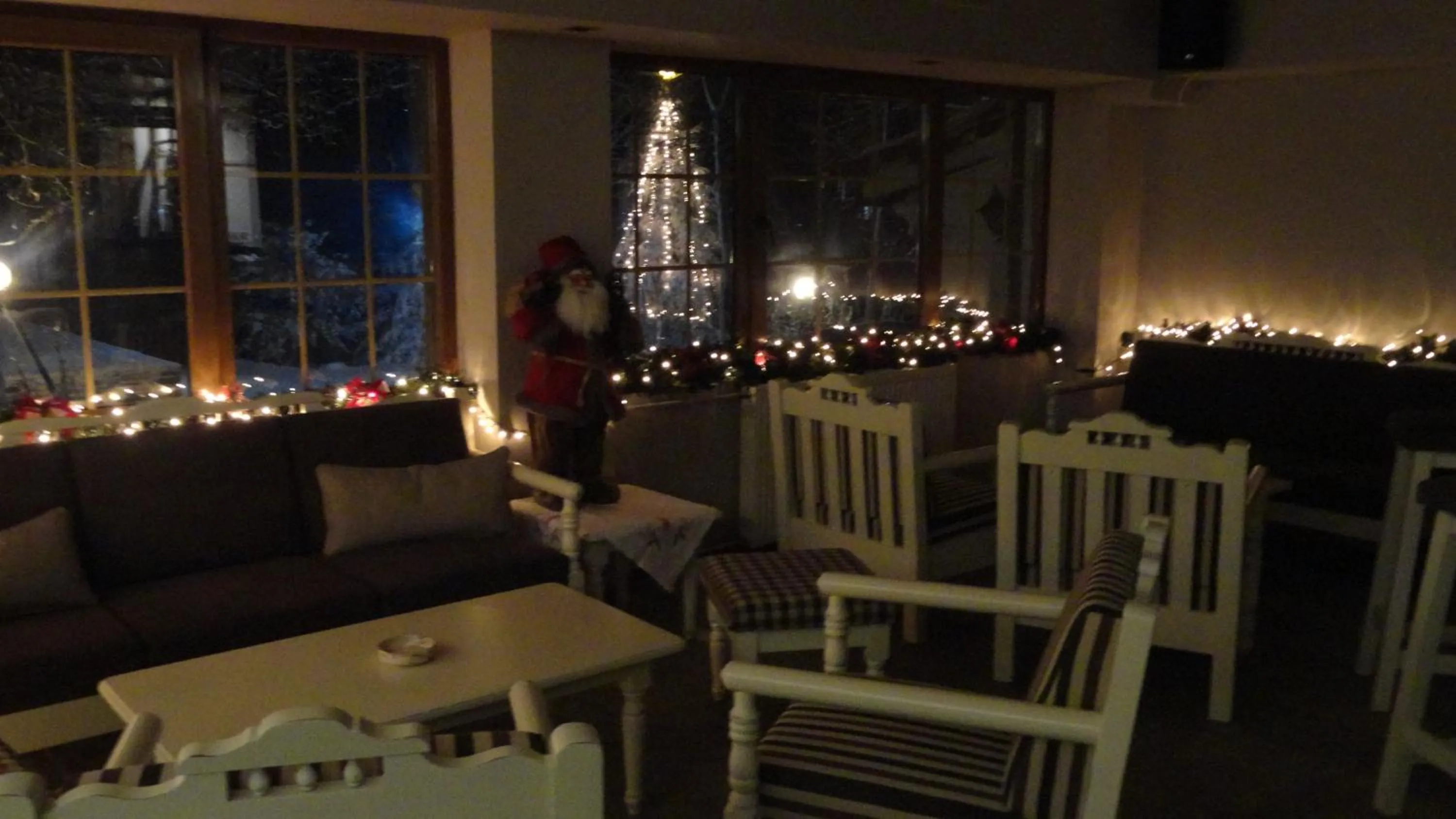 Night in Manthos Mountain Resort & Spa