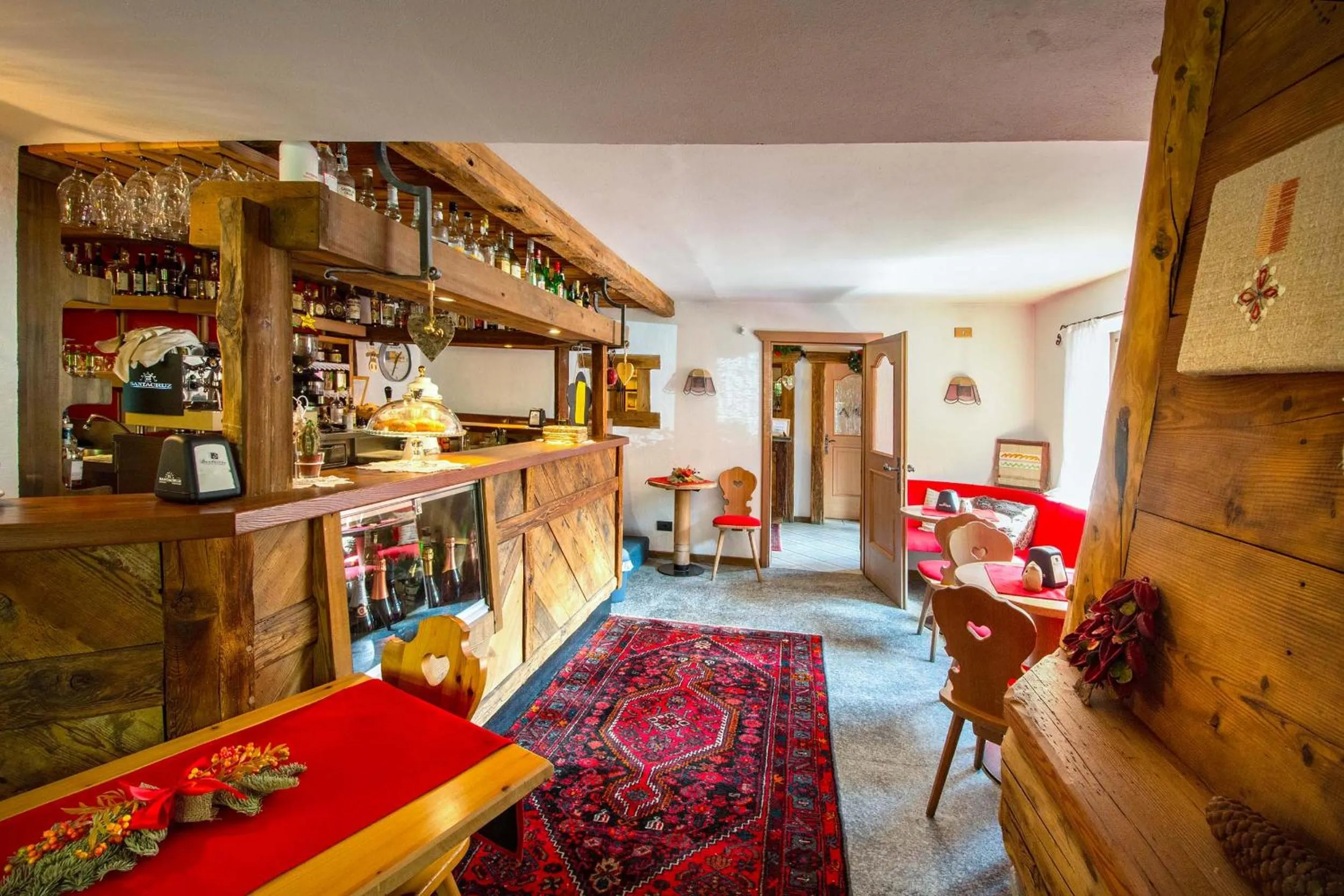 Lounge or bar in Hotel Gran Baita