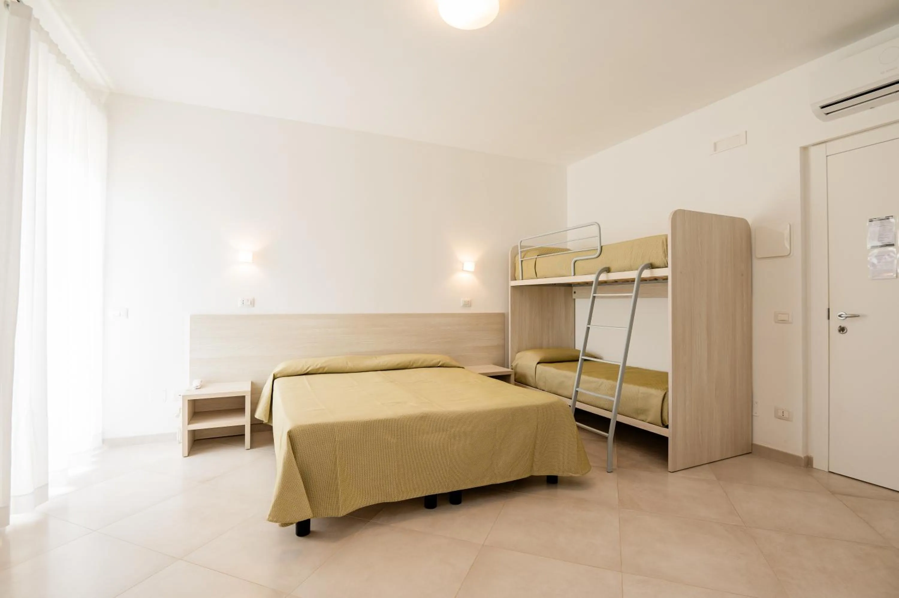 Bedroom, Bed in Hotel Sfinalicchio