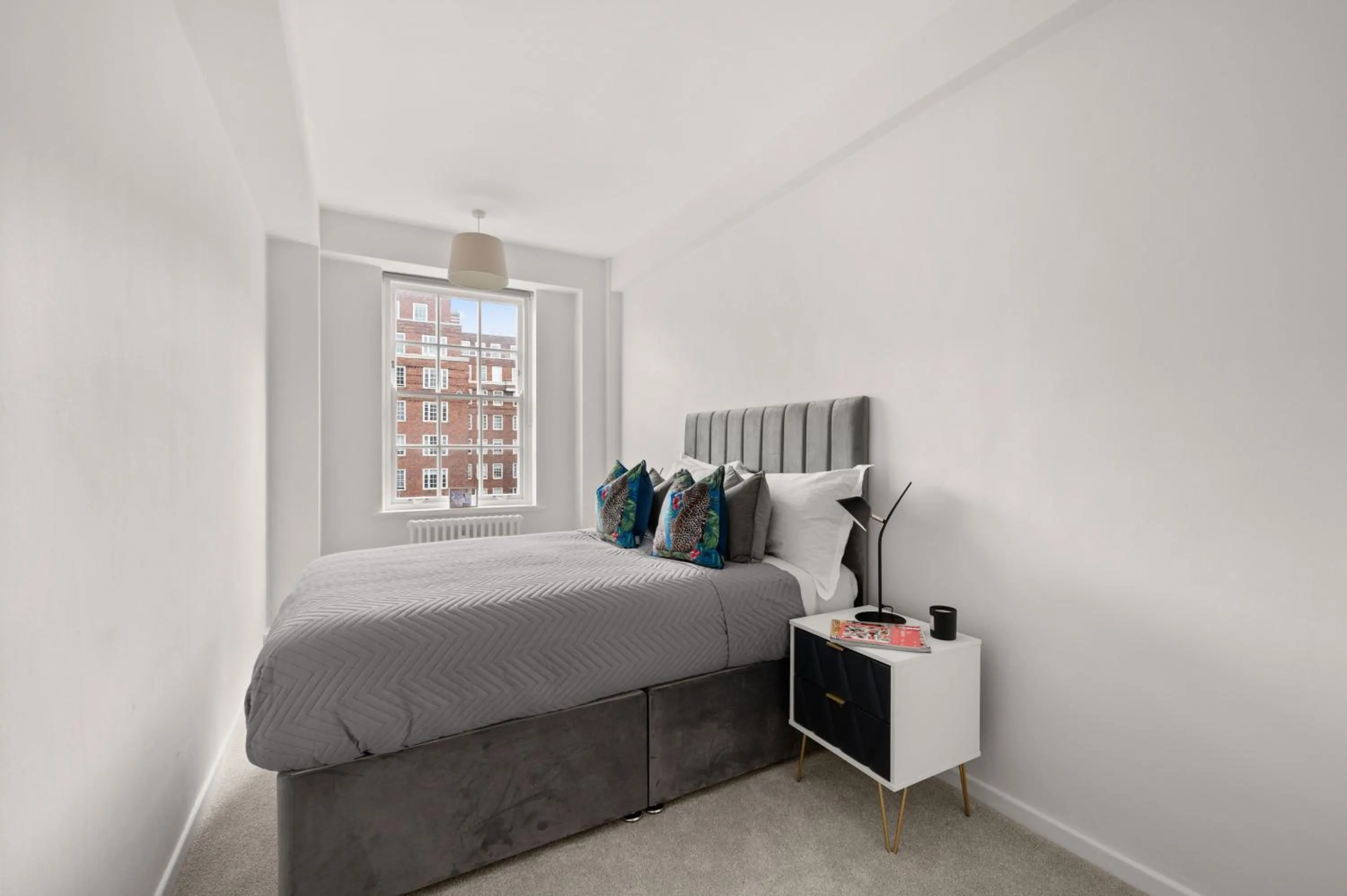 Dolphin House Serviced Apartments