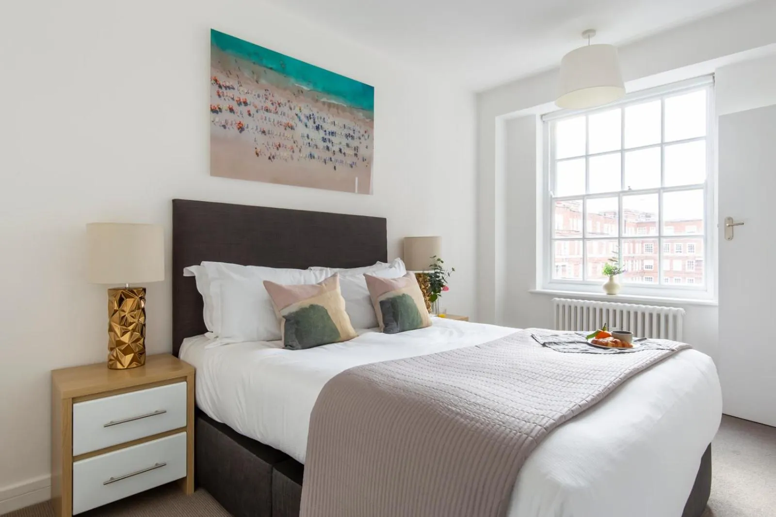 Dolphin House Serviced Apartments