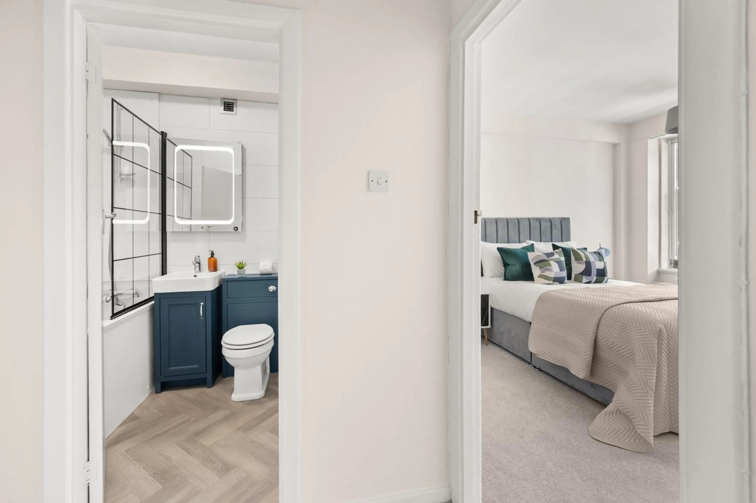 Dolphin House Serviced Apartments