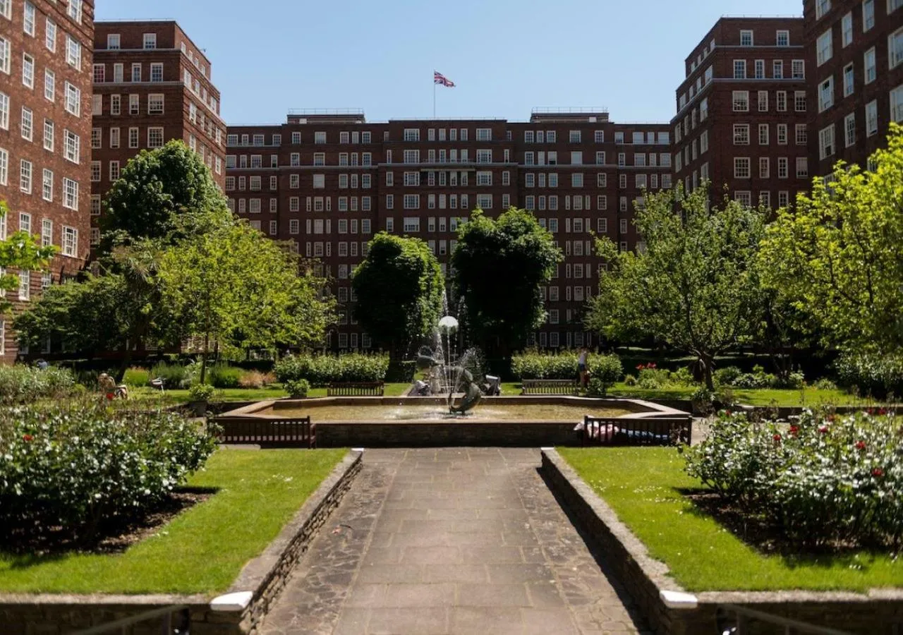 Garden in Dolphin House Serviced Apartments