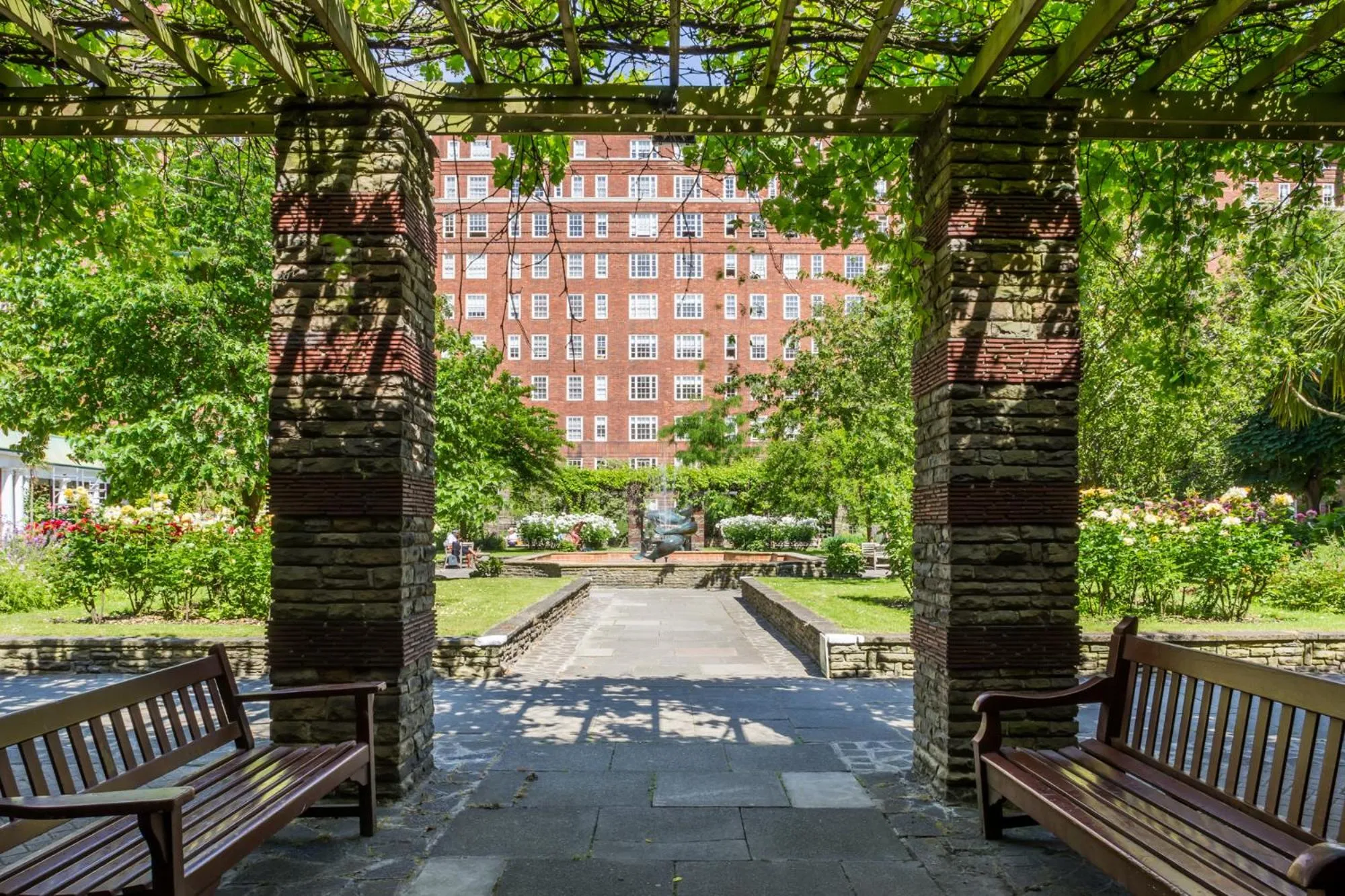 Garden in Dolphin House Serviced Apartments