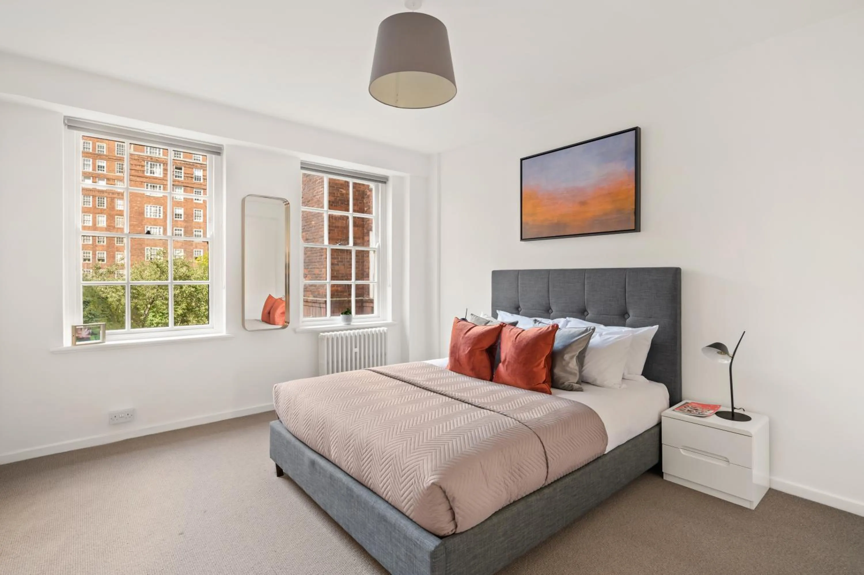 Dolphin House Serviced Apartments