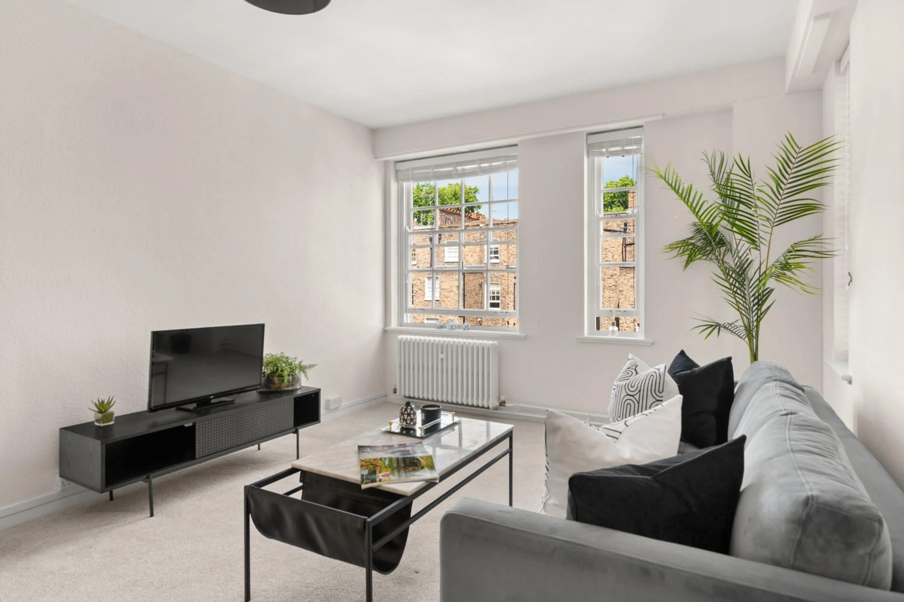 Dolphin House Serviced Apartments