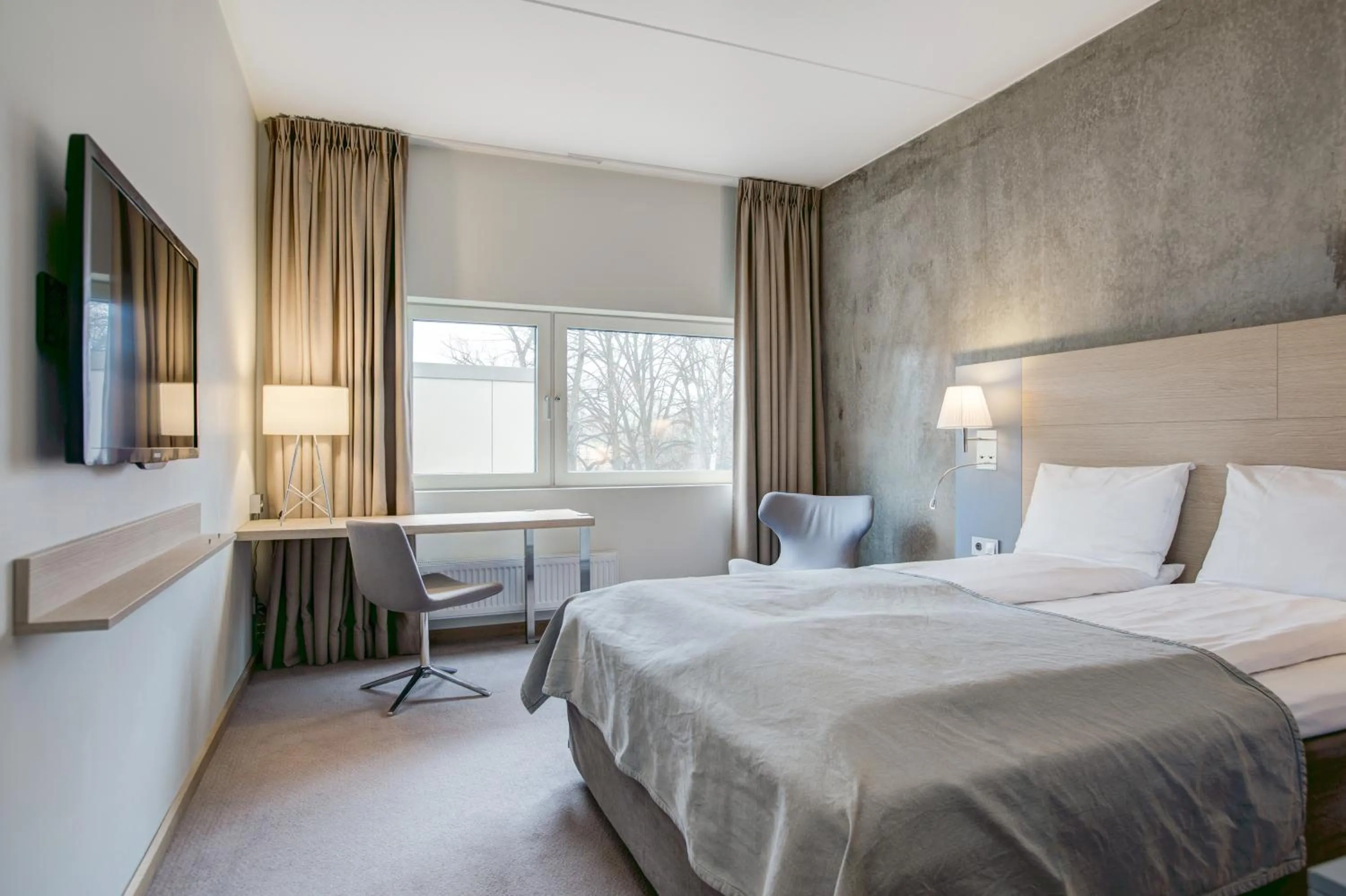 TV and multimedia, Bed in Quality Hotel Expo