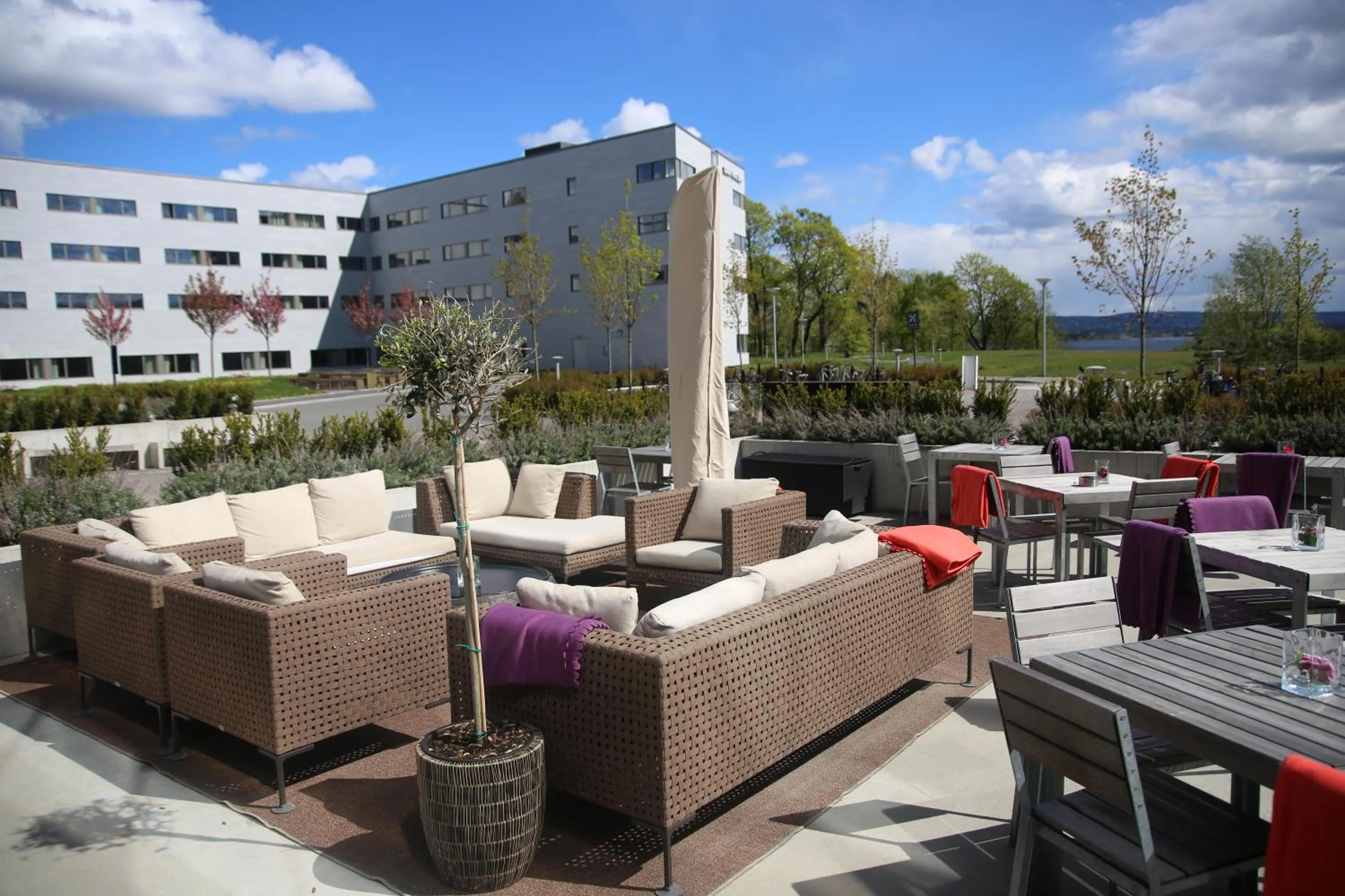 Patio in Quality Hotel Expo