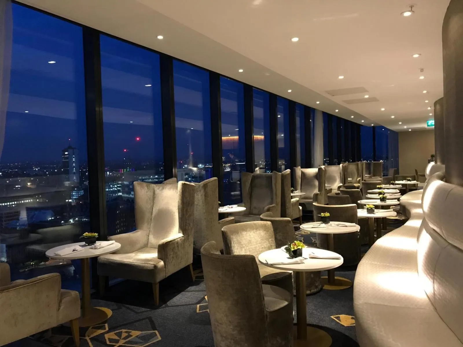 Lounge or bar in The Manchester Deansgate Hotel, by IHG