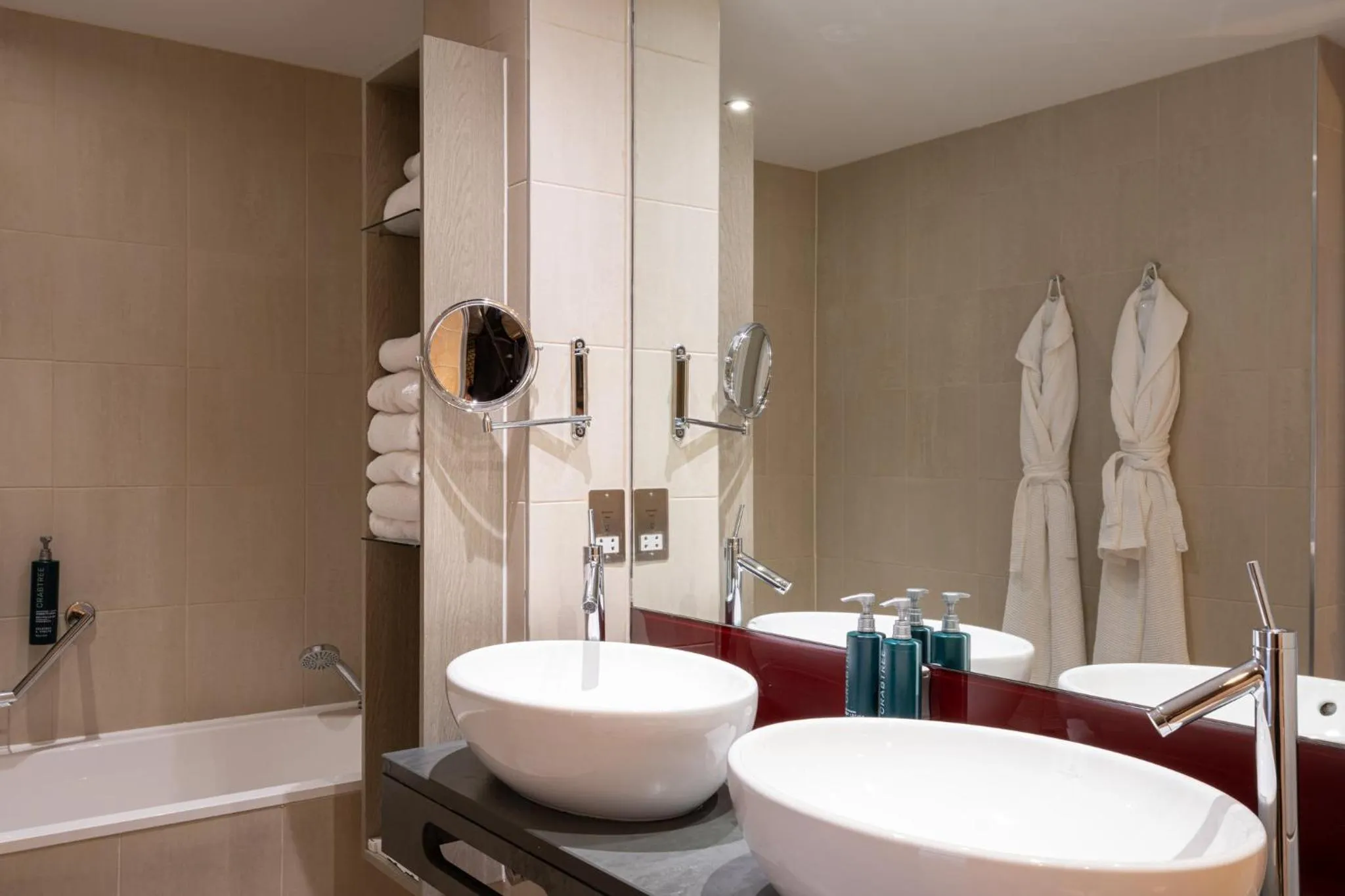 Bathroom in The Manchester Deansgate Hotel, by IHG