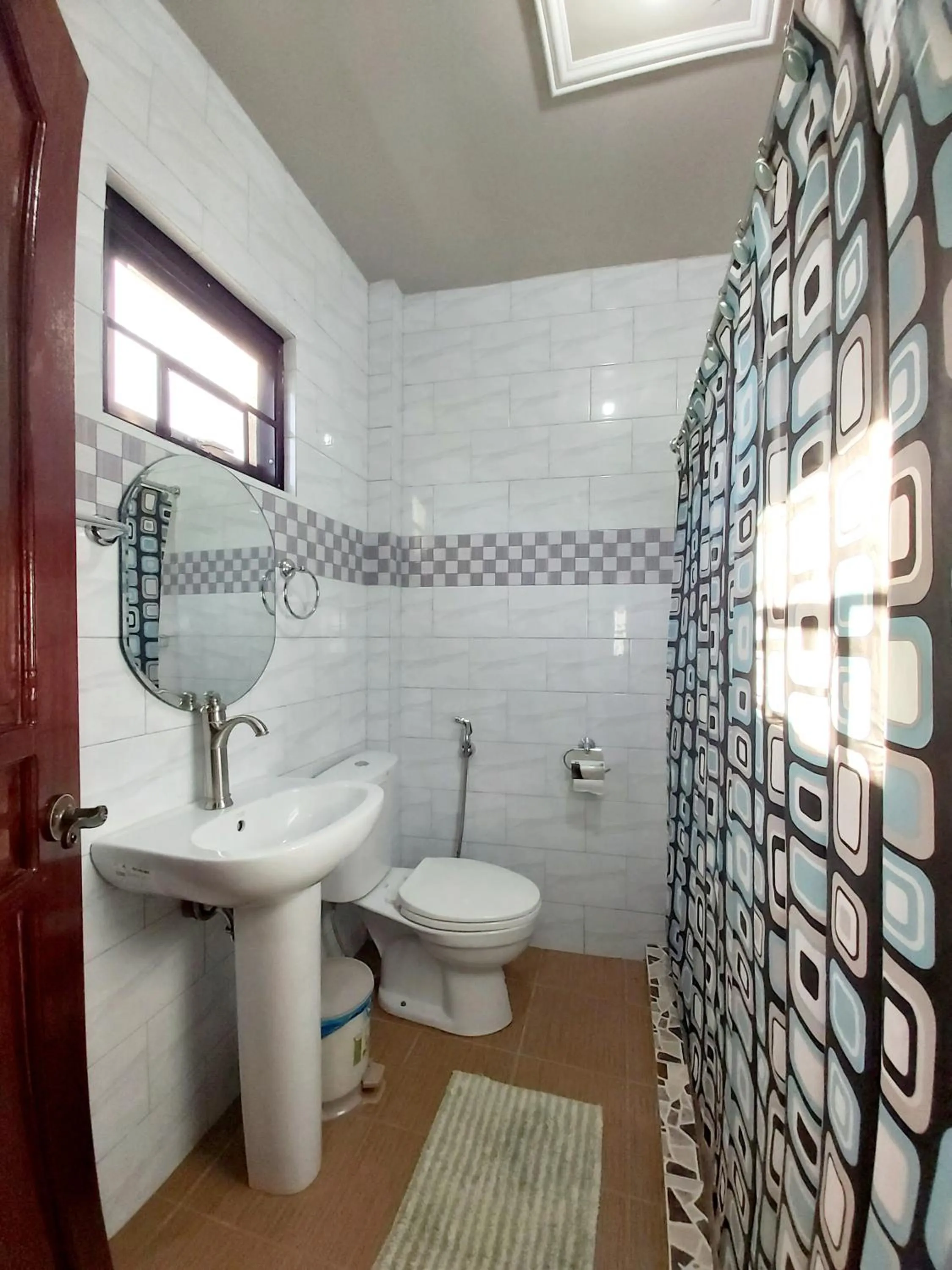 Bathroom in Golden Pension House,Palawan