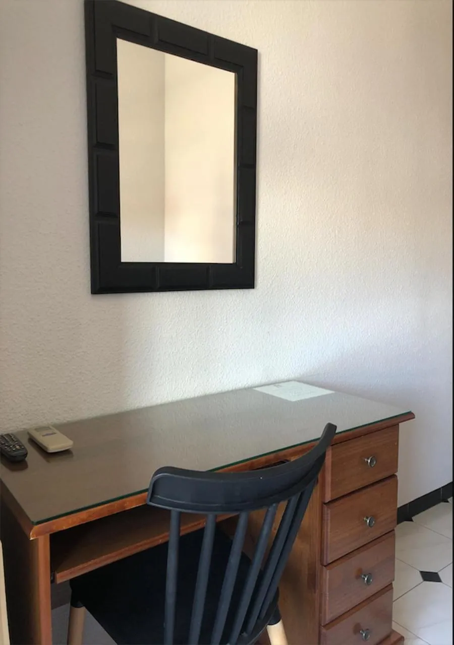 Photo of the whole room in Hotel Santa Fe