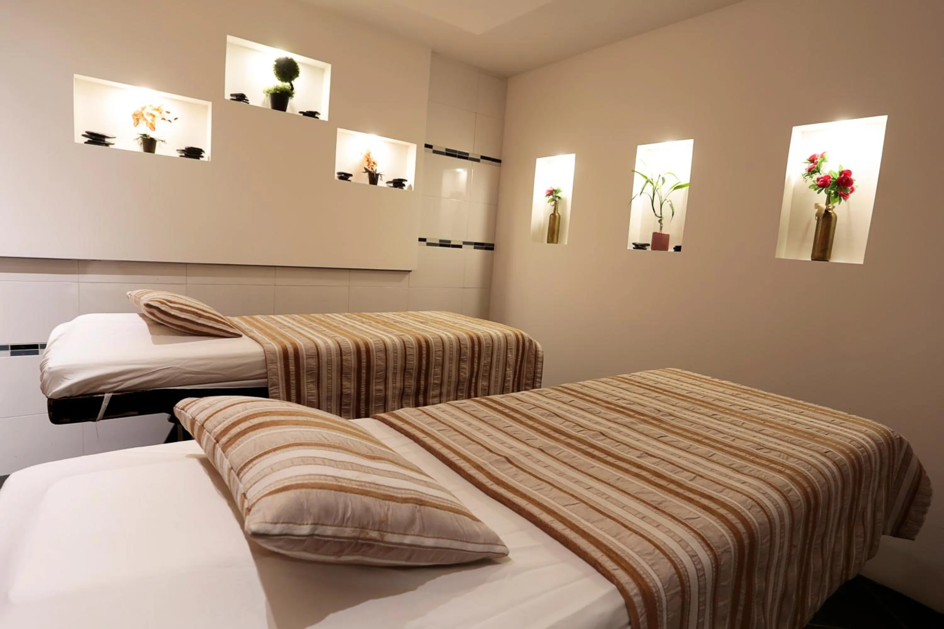Spa and wellness centre/facilities in Hotel Bogota Expocomfort - Embajada Americana