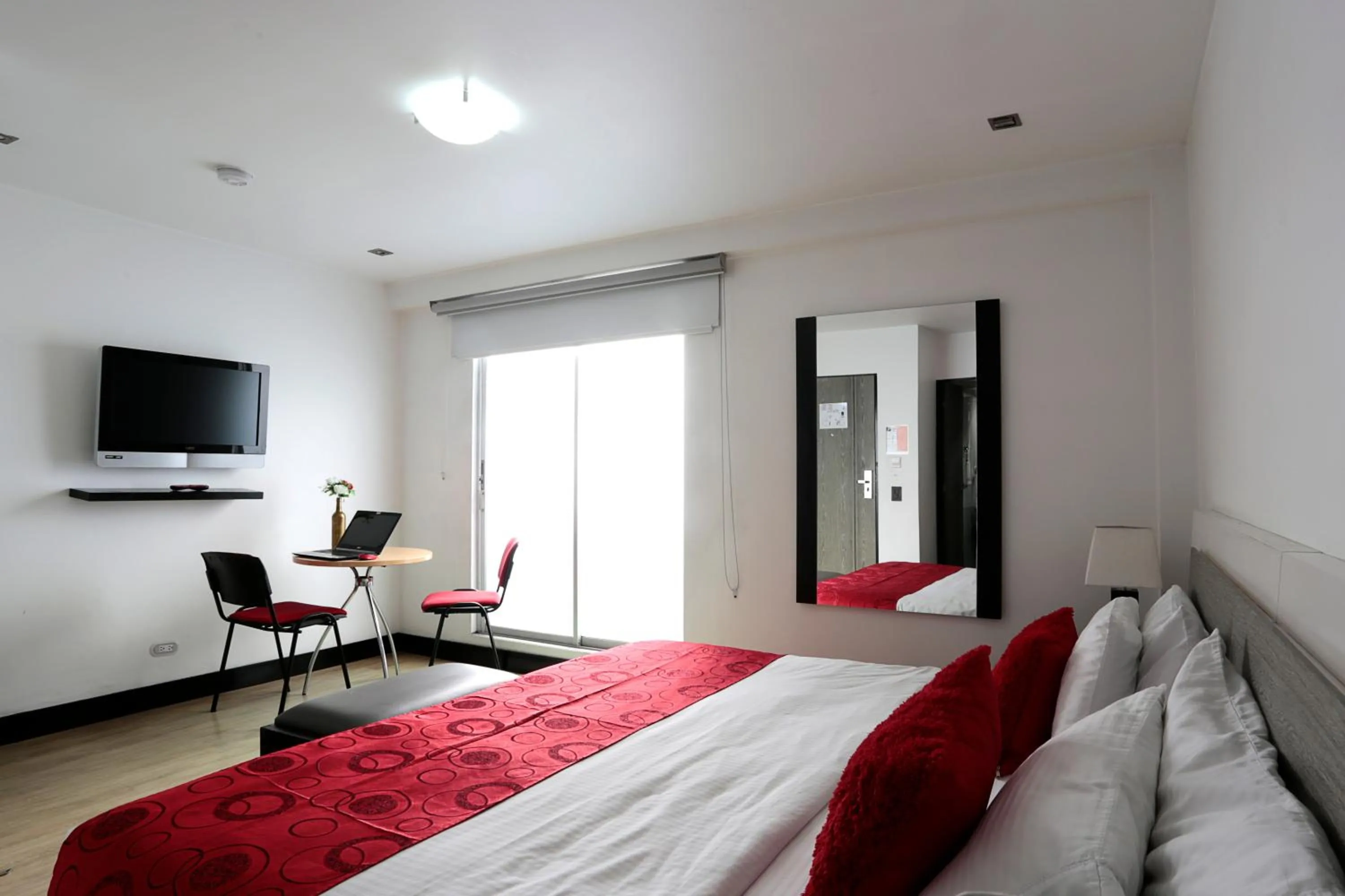 TV and multimedia, Bed in Hotel Bogota Expocomfort - Embajada Americana