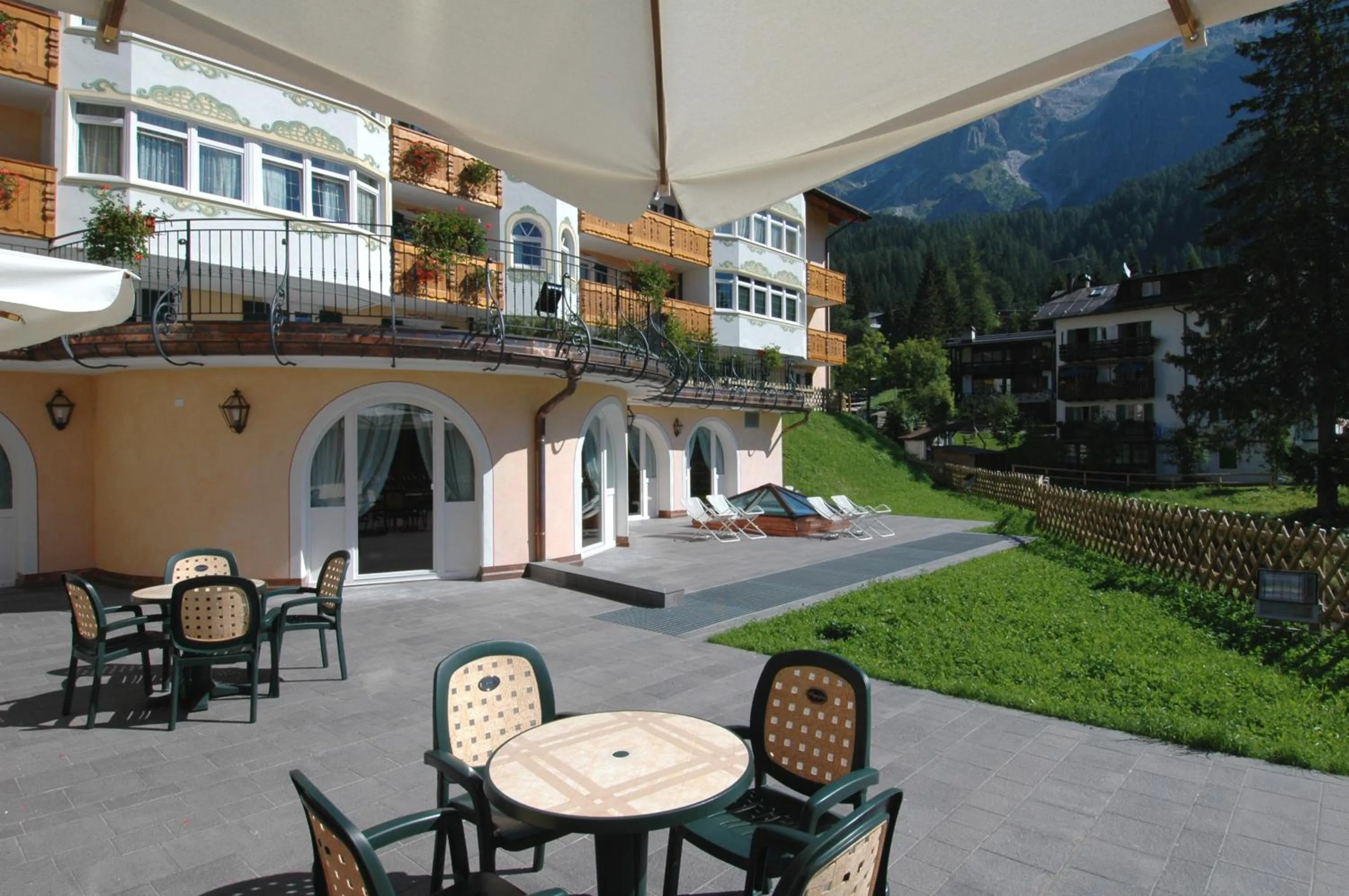 Patio in Residence Pez Gajard