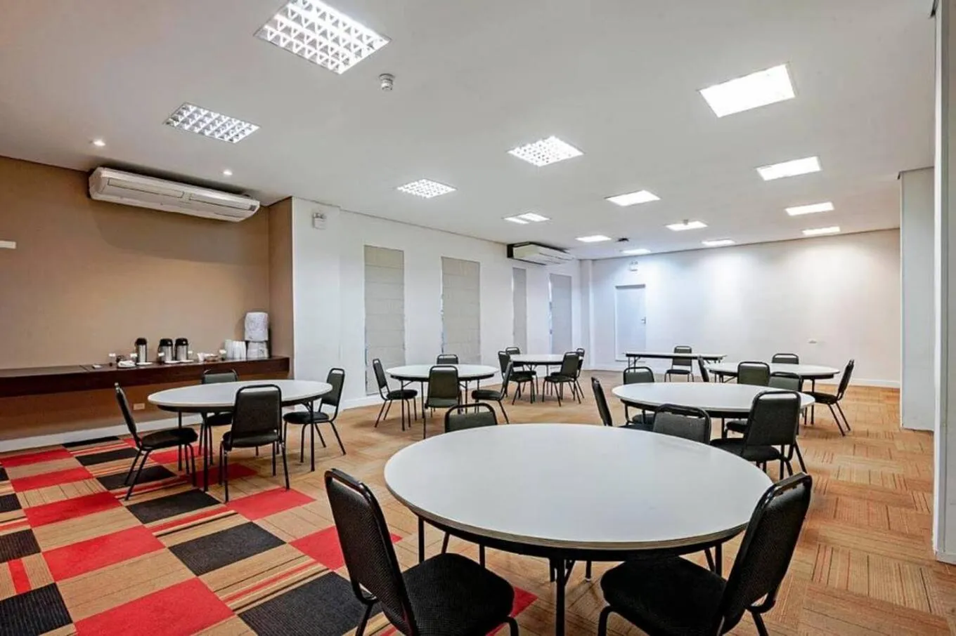 Banquet/Function facilities in Camboriu Express