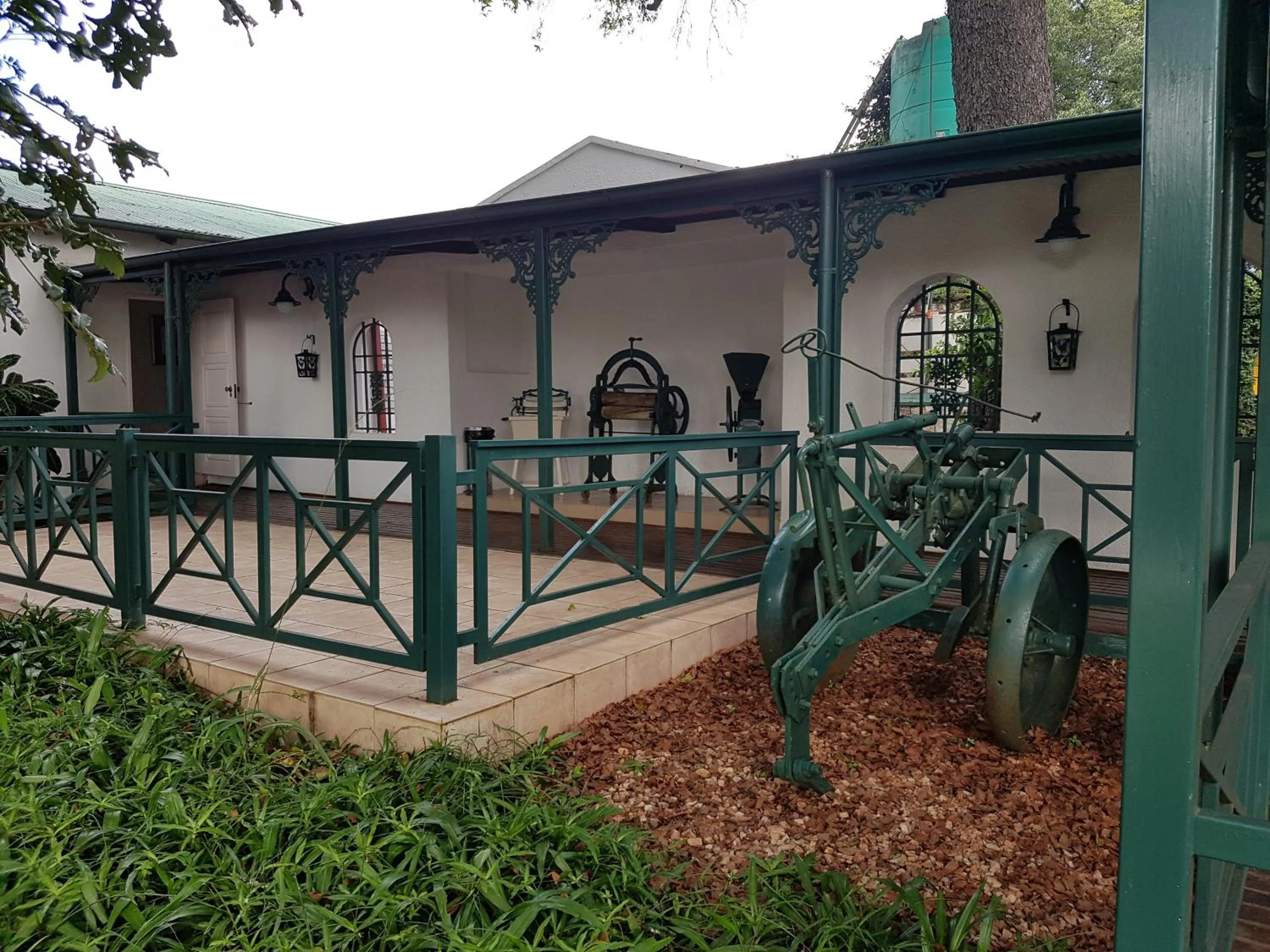 Garden view in Sherwood's Country House