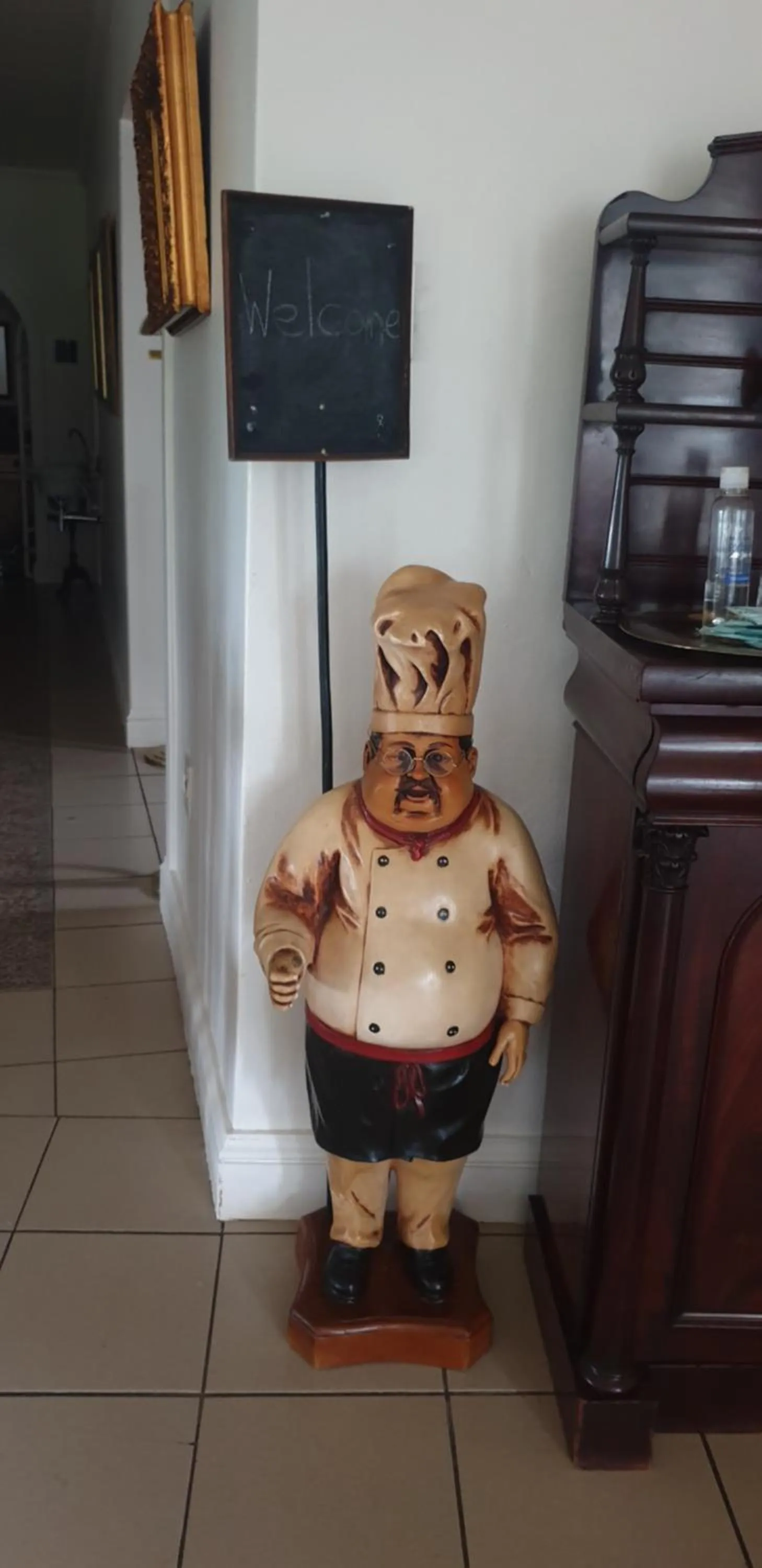 Restaurant/places to eat in Sherwood's Country House