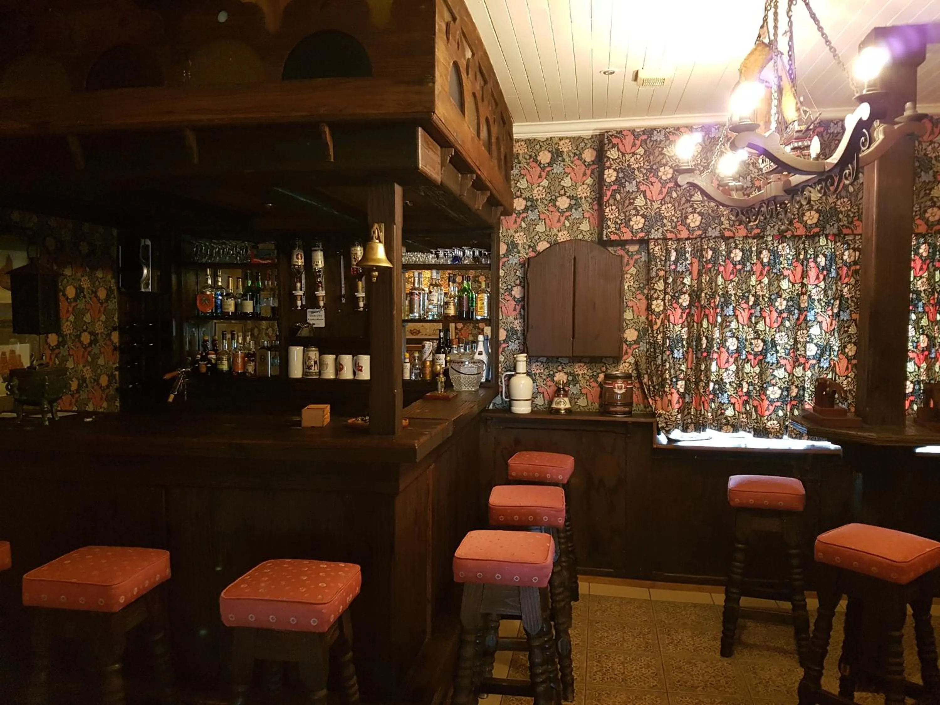 Lounge or bar in Sherwood's Country House