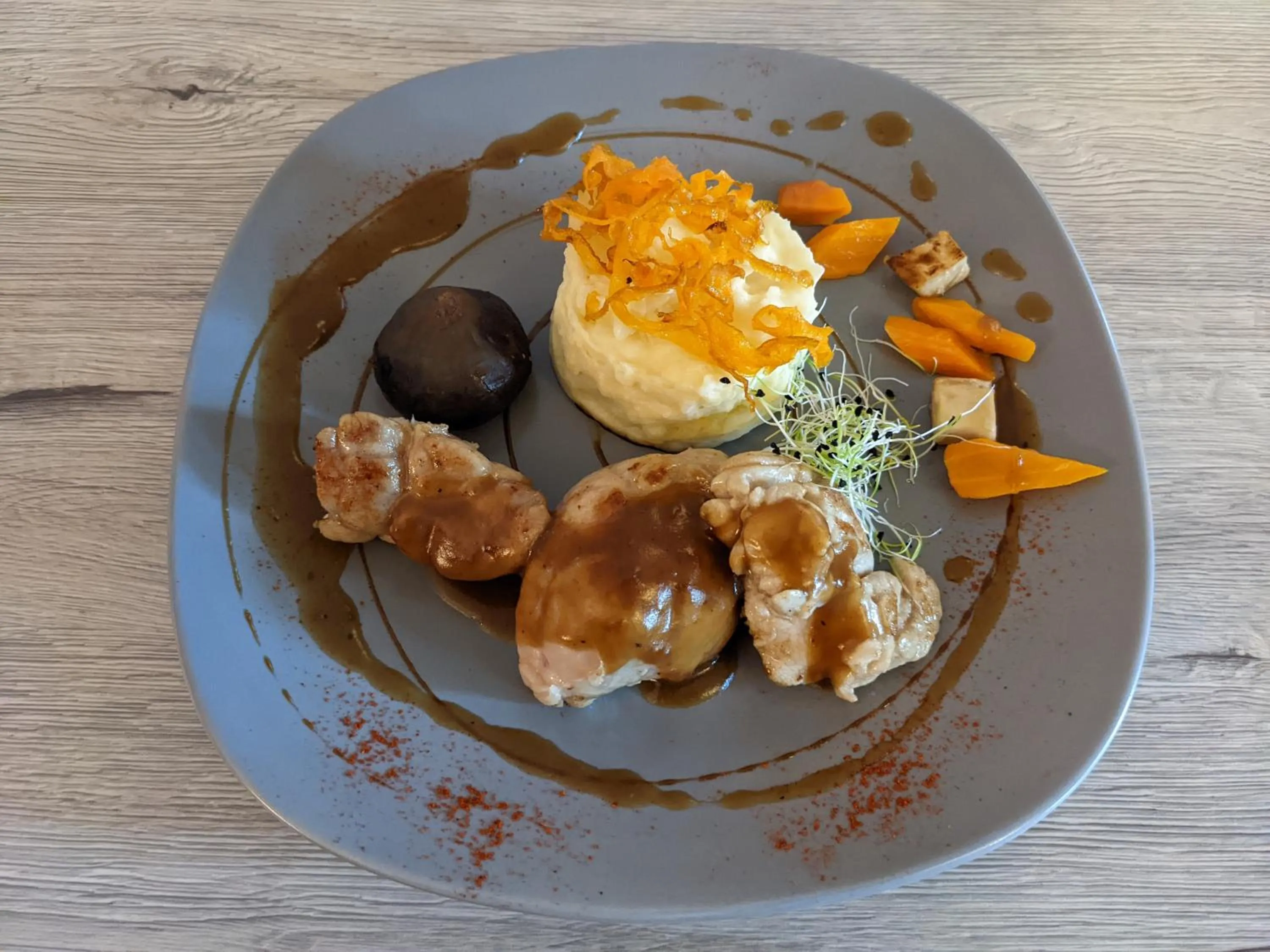 L'Hôtel du Lac Casteljaloux