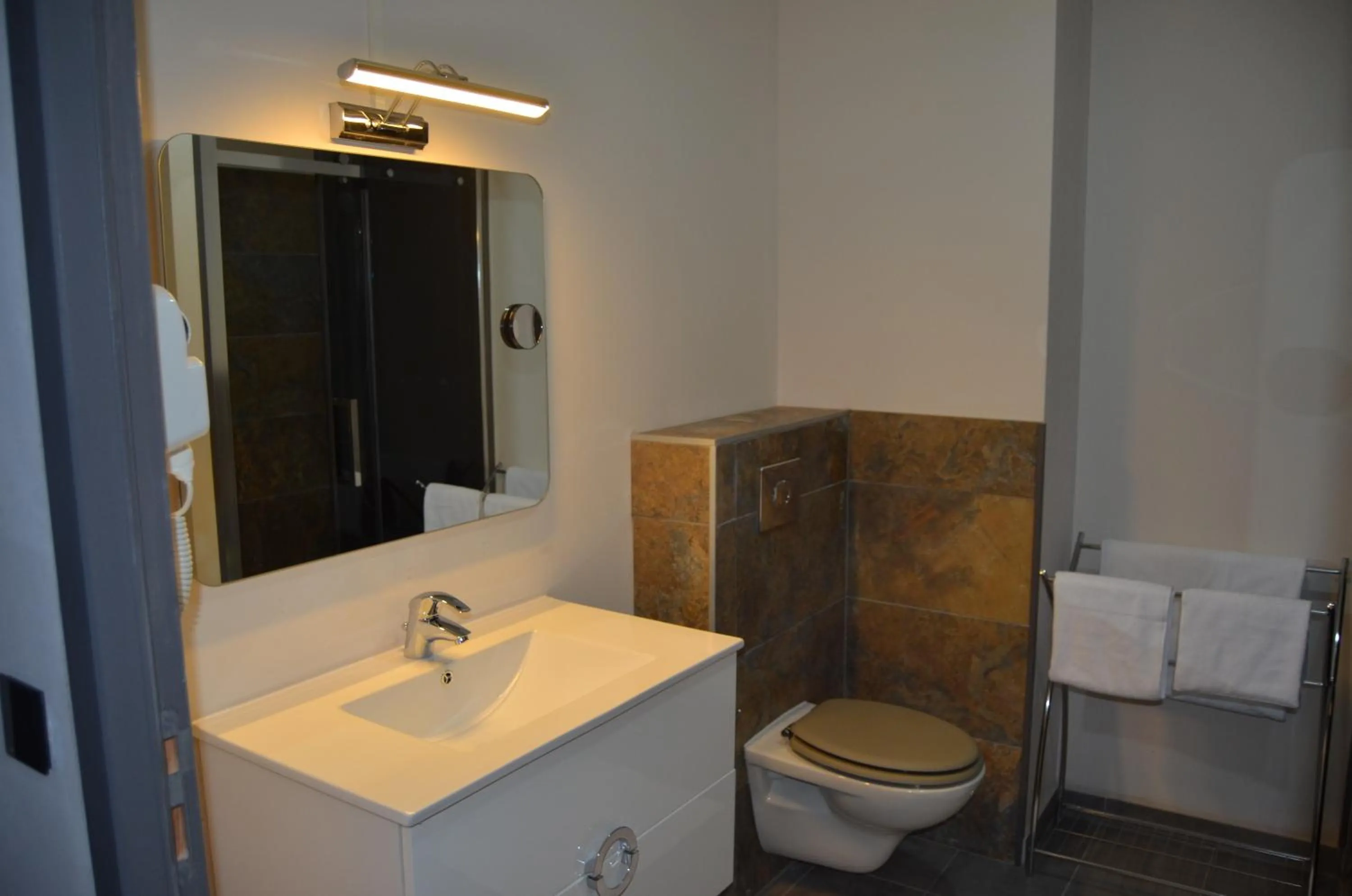 L'Hôtel du Lac Casteljaloux