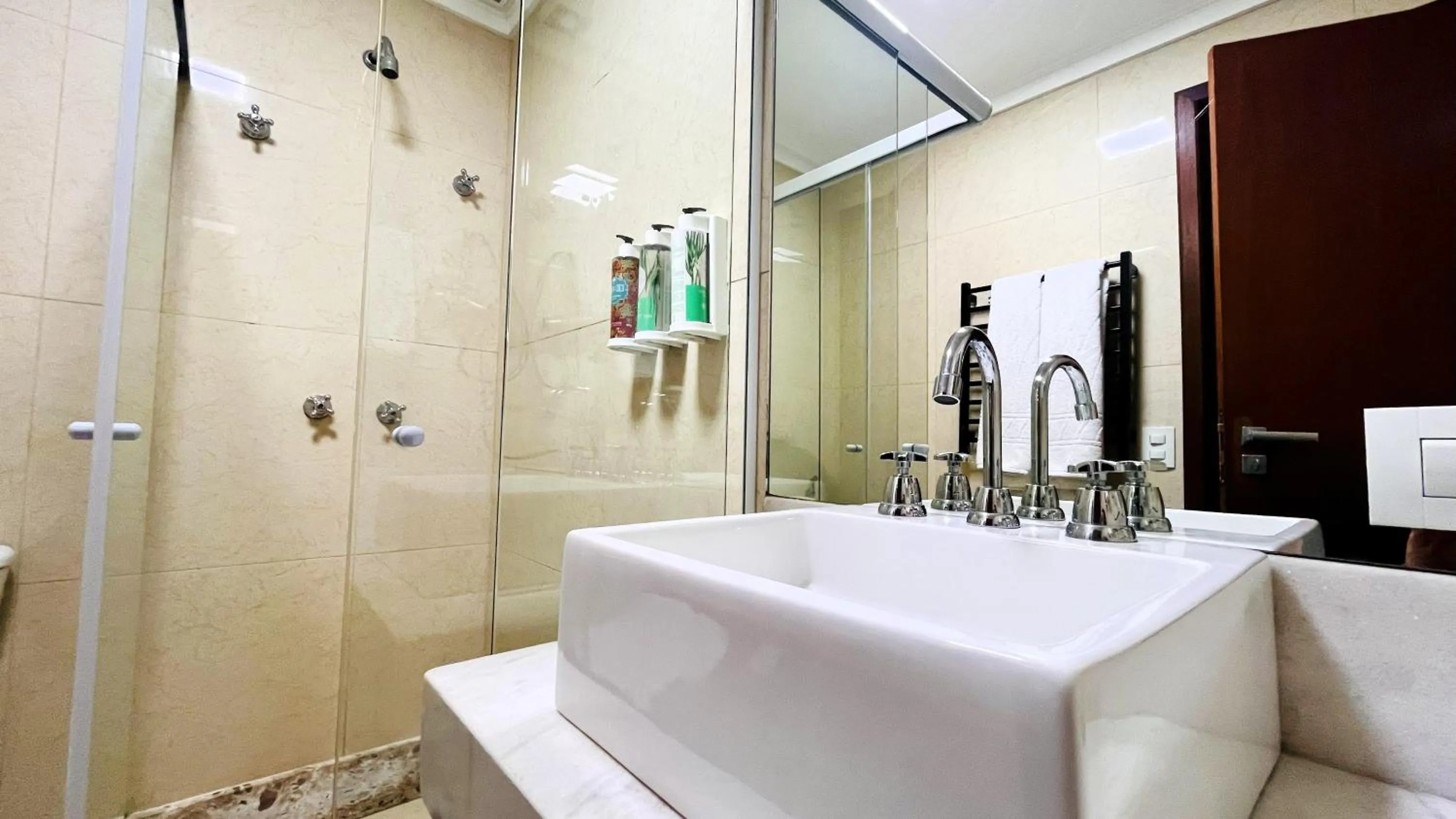 Bathroom in Hotel Savoy Excellence