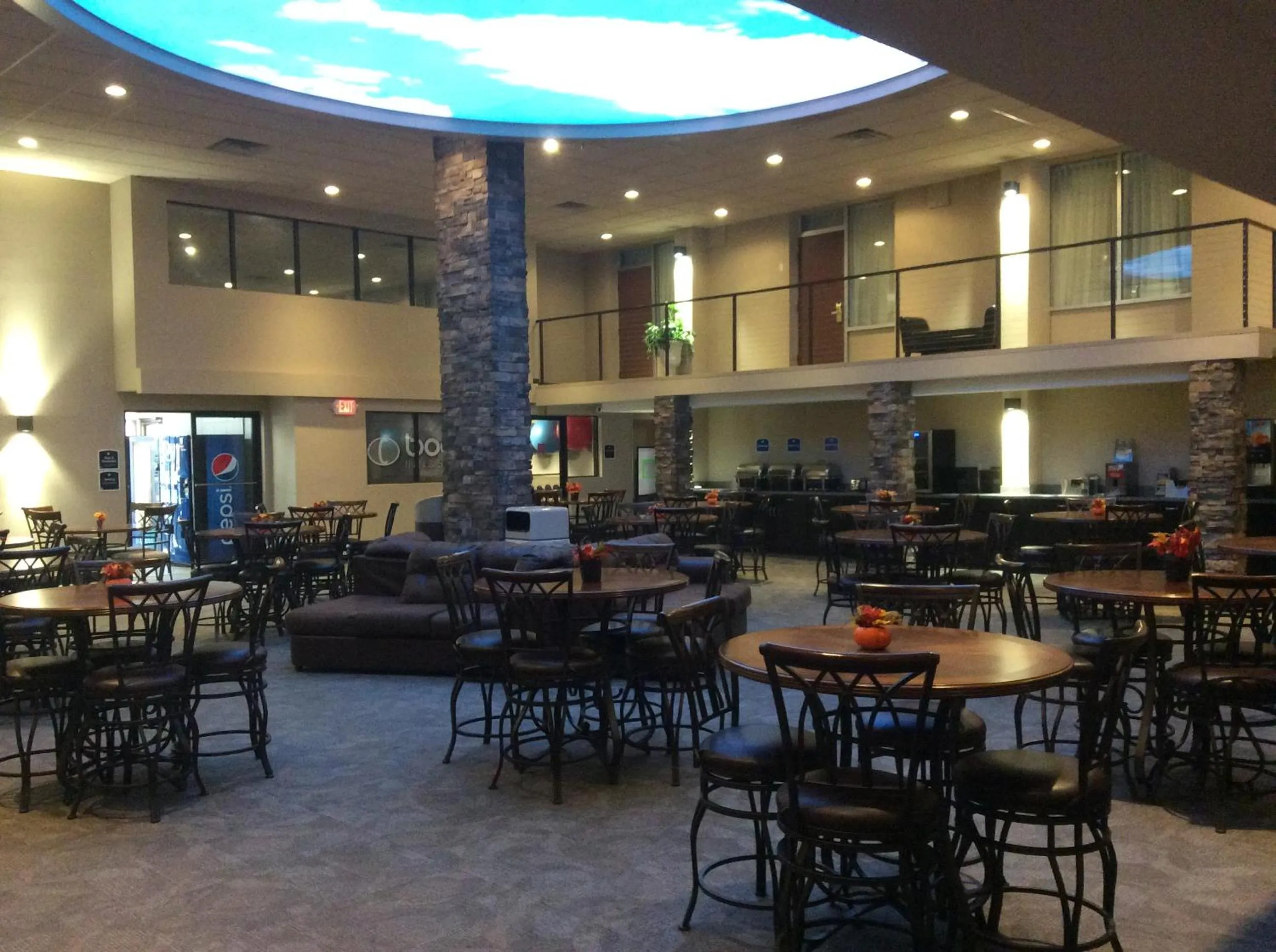 Lobby or reception in Boarders Inn & Suites by Cobblestone Hotels - Grand Island