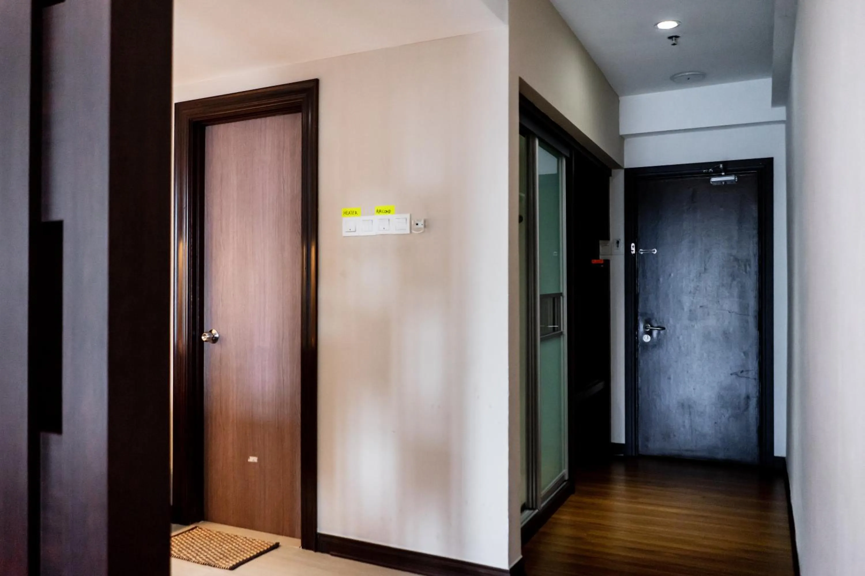 Bedroom in Classy Studio Apartment (KBCP)