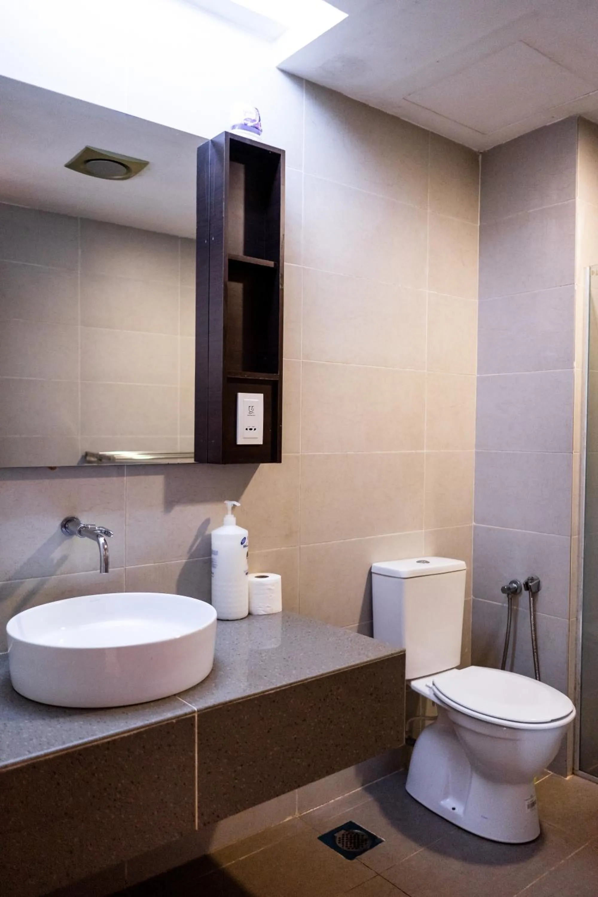 Bathroom in Classy Studio Apartment (KBCP)