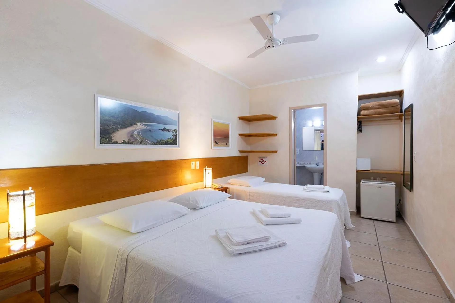 Bed in Hotel Ilhasol