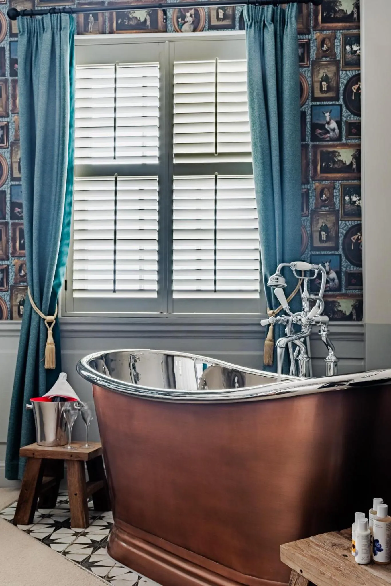 Bath in Hare and Hounds - Newbury