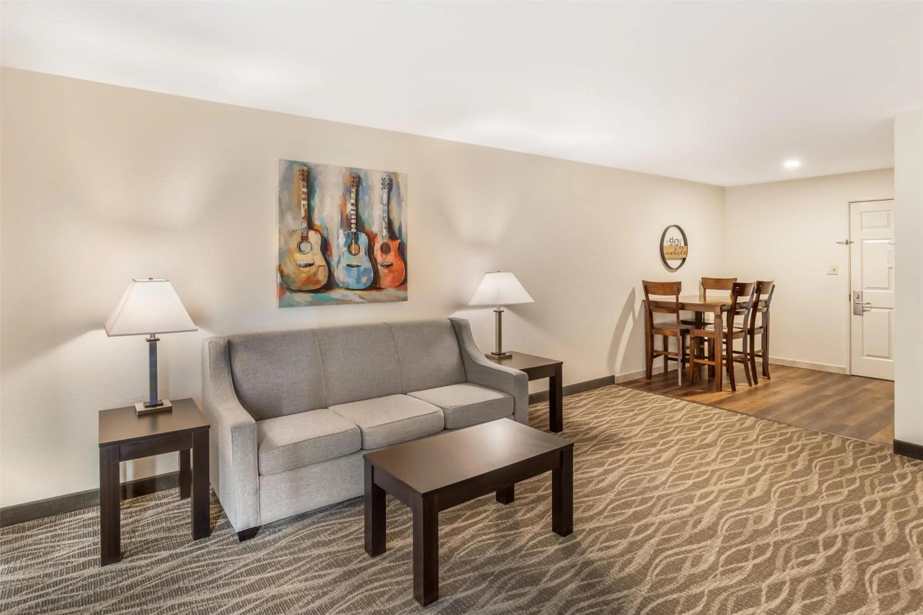 Bedroom in Best Western Plus Valdosta Hotel & Suites