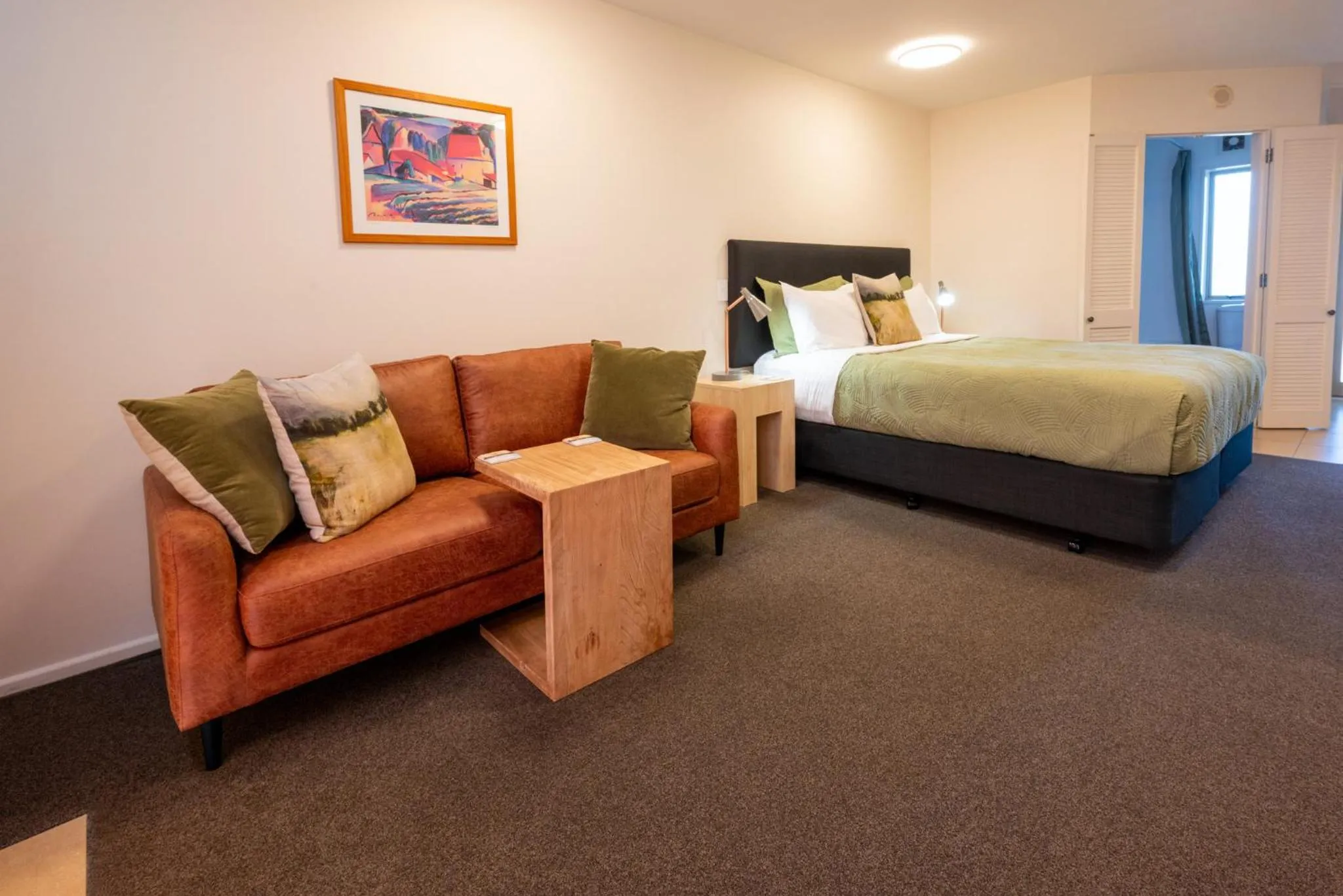 Bed in Tussock Peak Lodge