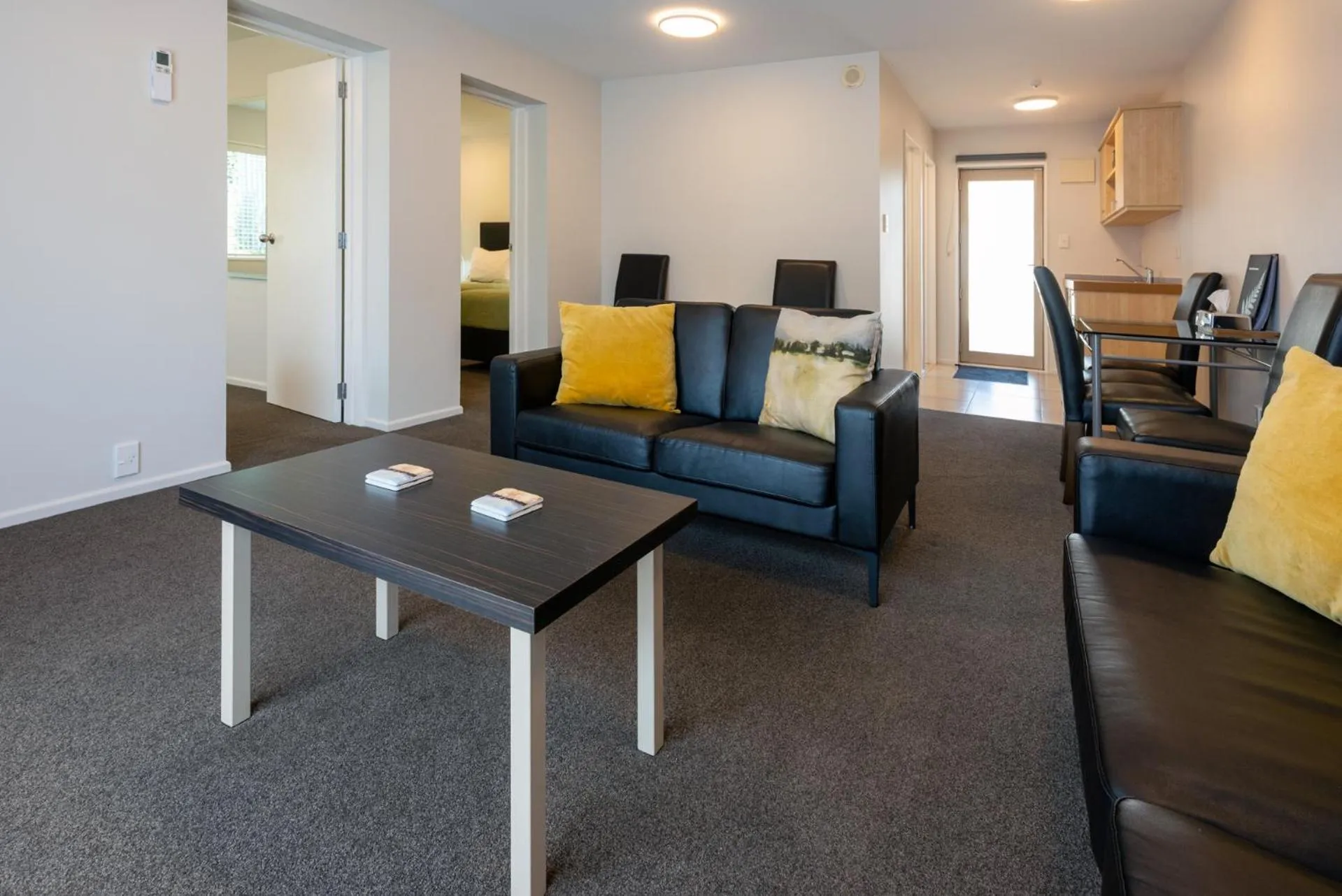 Living room in Tussock Peak Lodge