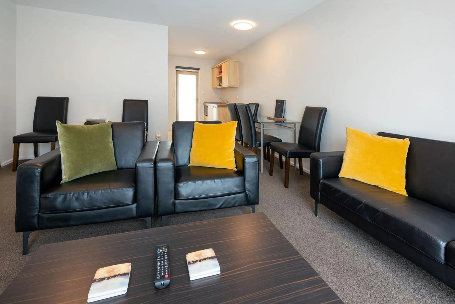 Living room in Tussock Peak Lodge