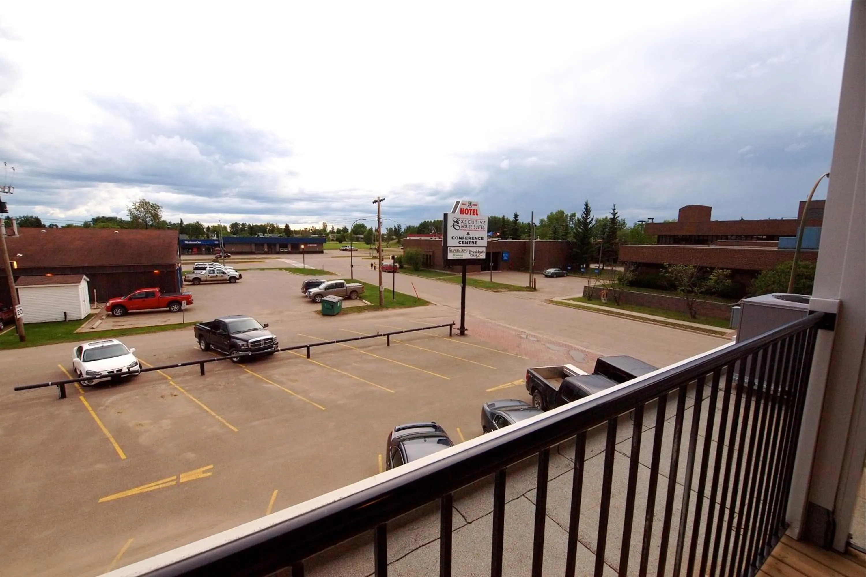 Property building in Executive House Suites Hotel & Conference Centre