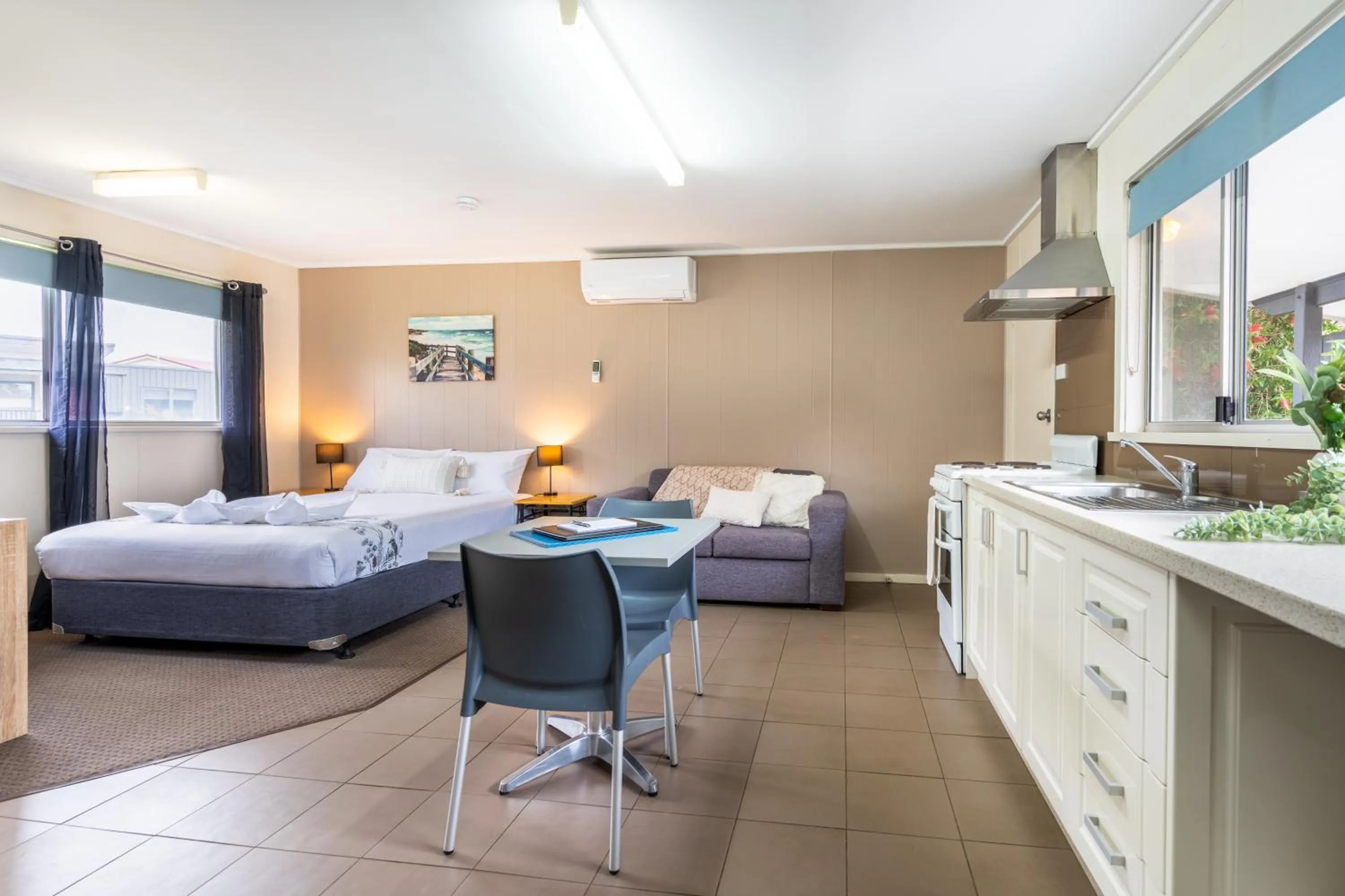 Bed in Tasman Holiday Parks - Albany