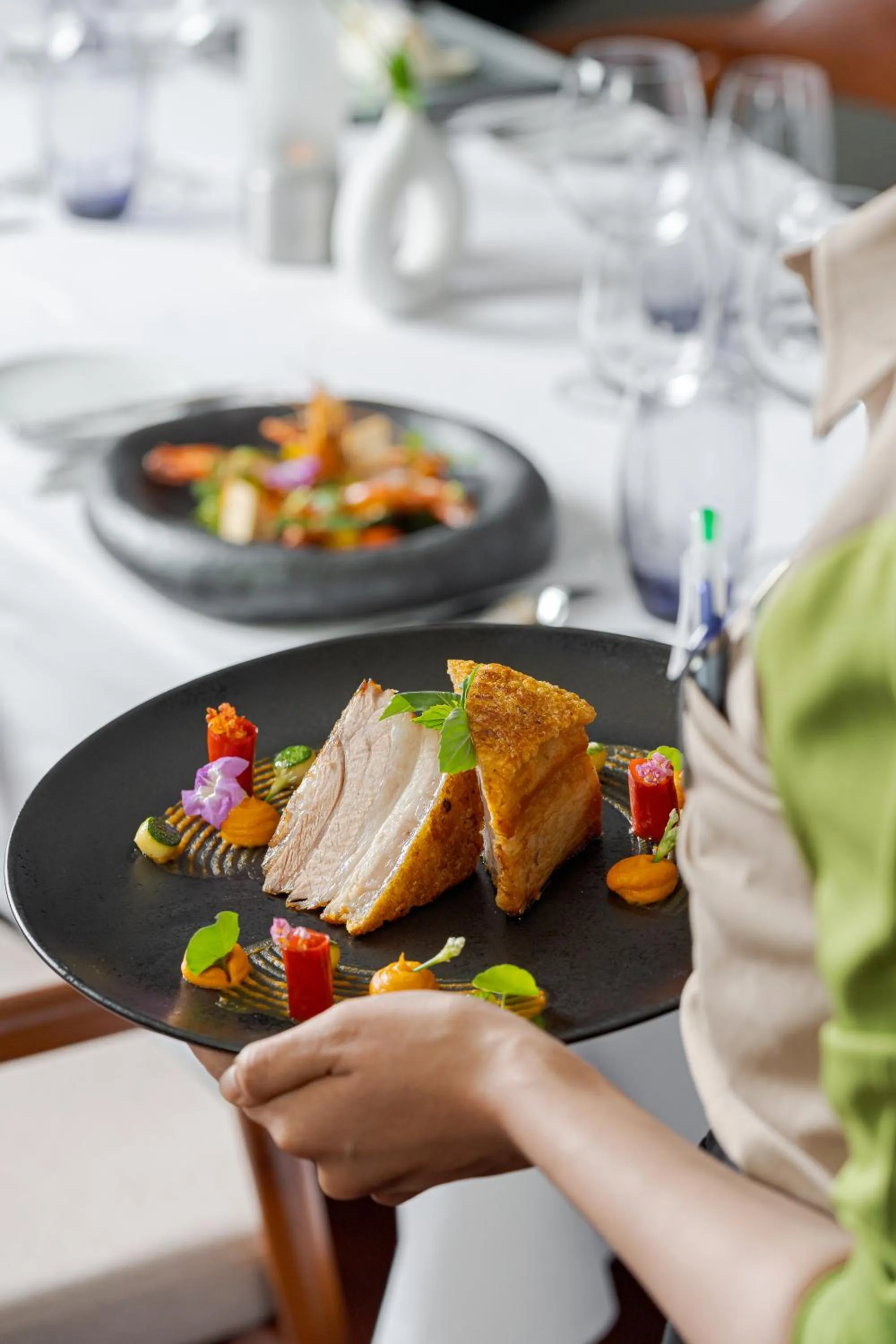 Restaurant/places to eat in Plantation Urban Resort & Spa