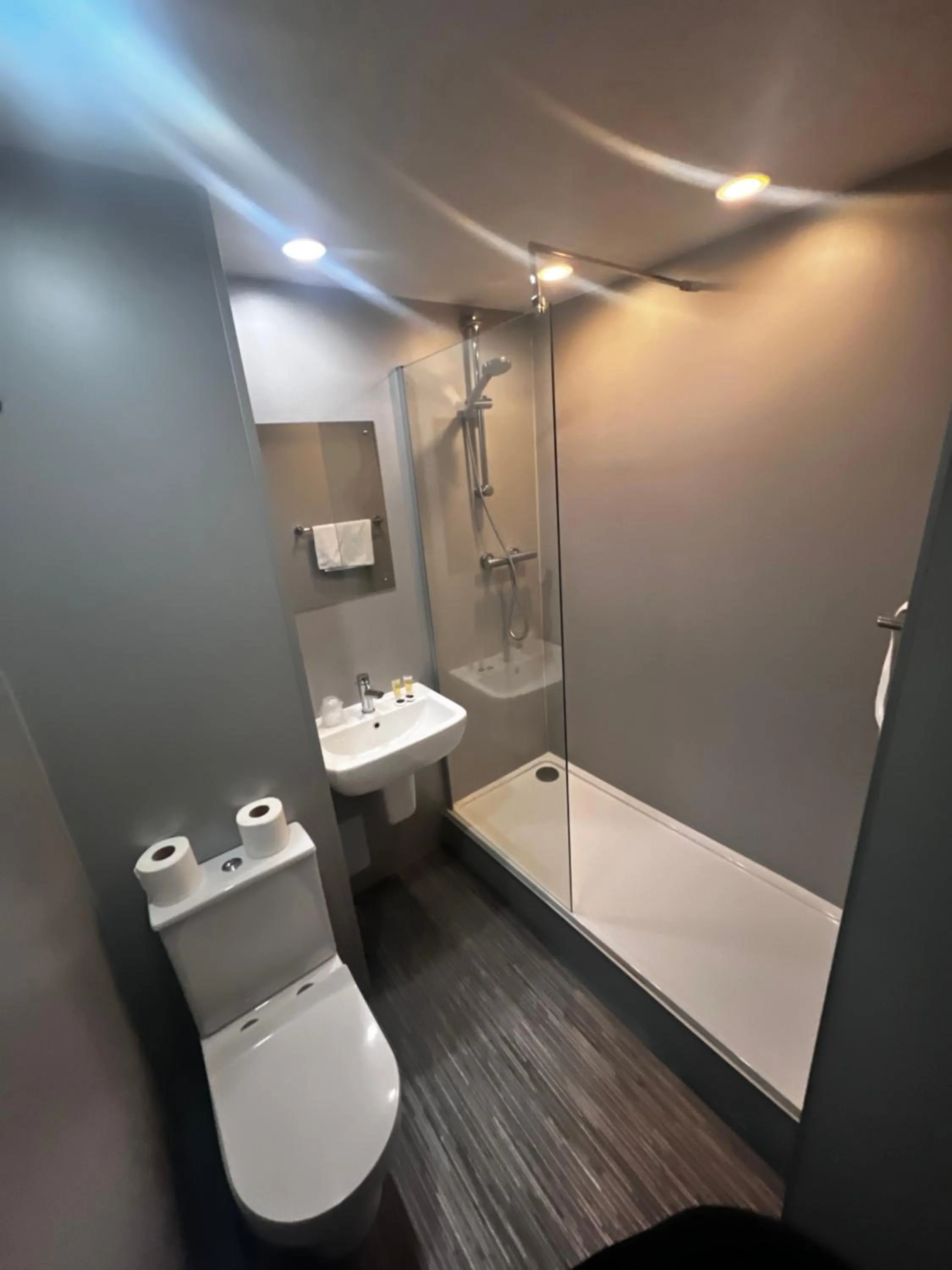 Bathroom in Park Hotel