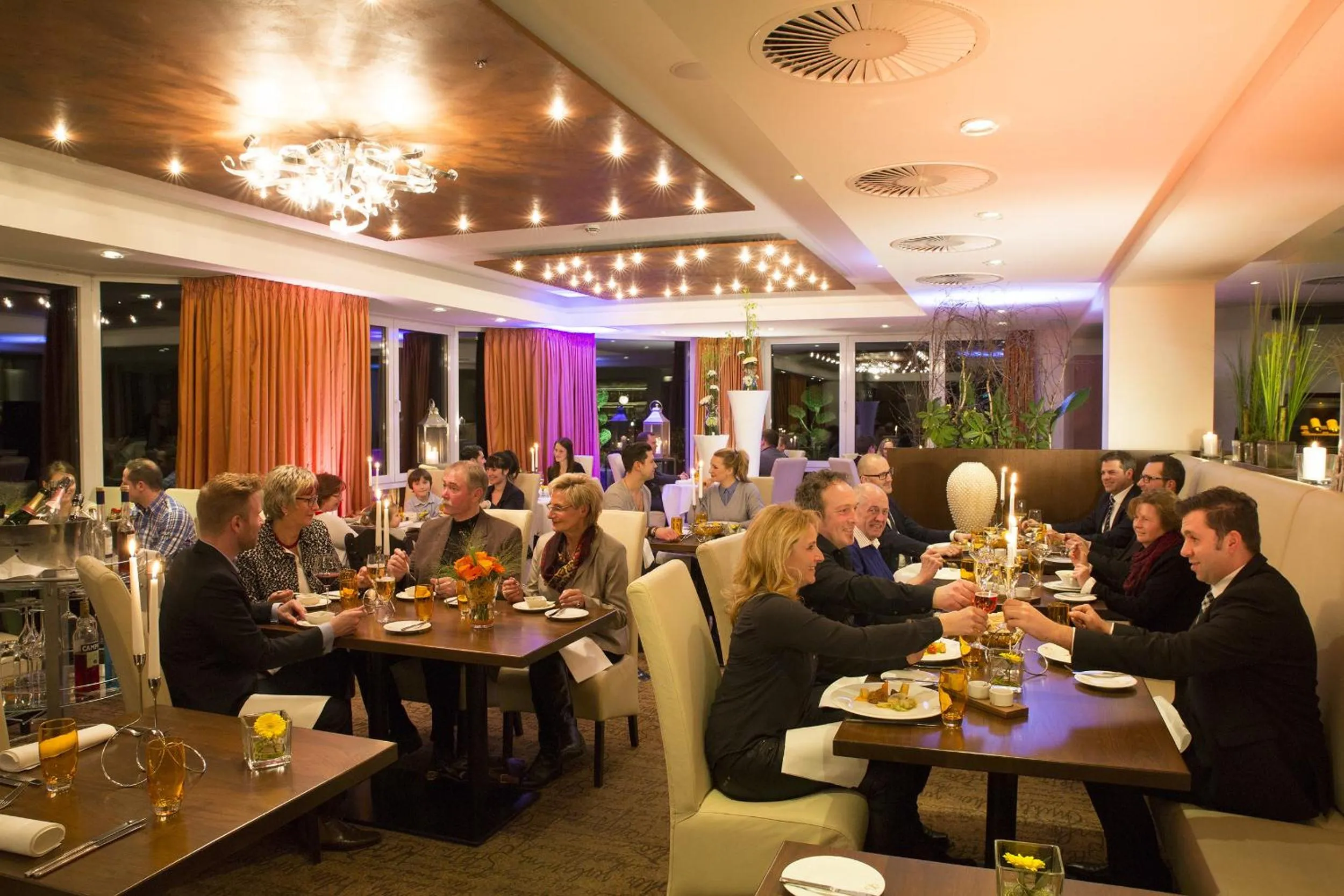 Restaurant/places to eat in l'Arrivée Hotel & Spa