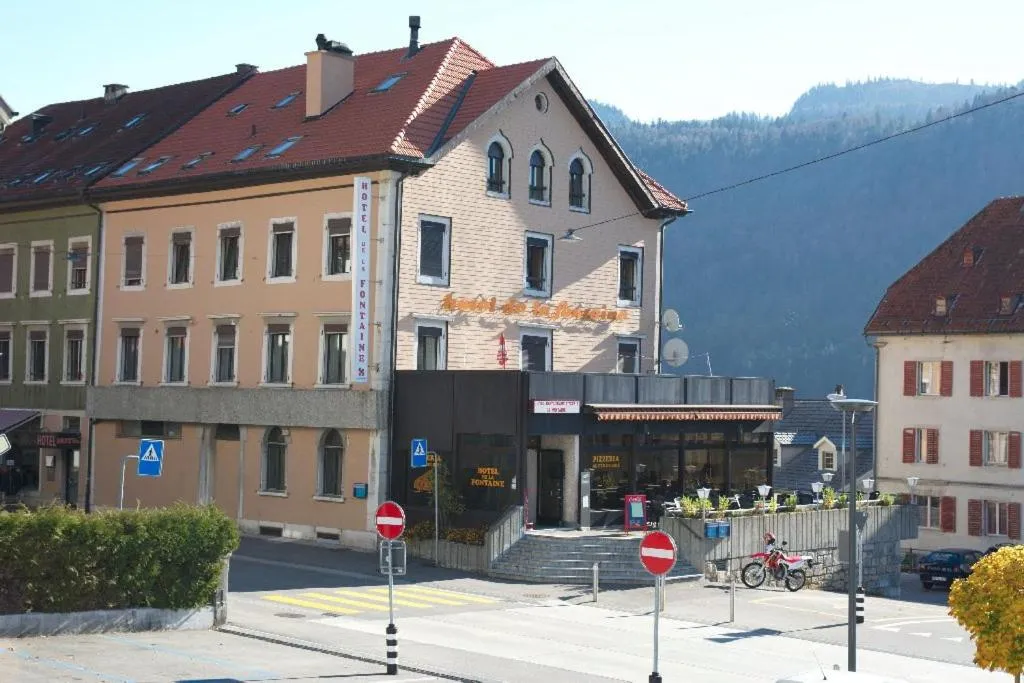 Restaurant/places to eat in Hôtel La Fontaine