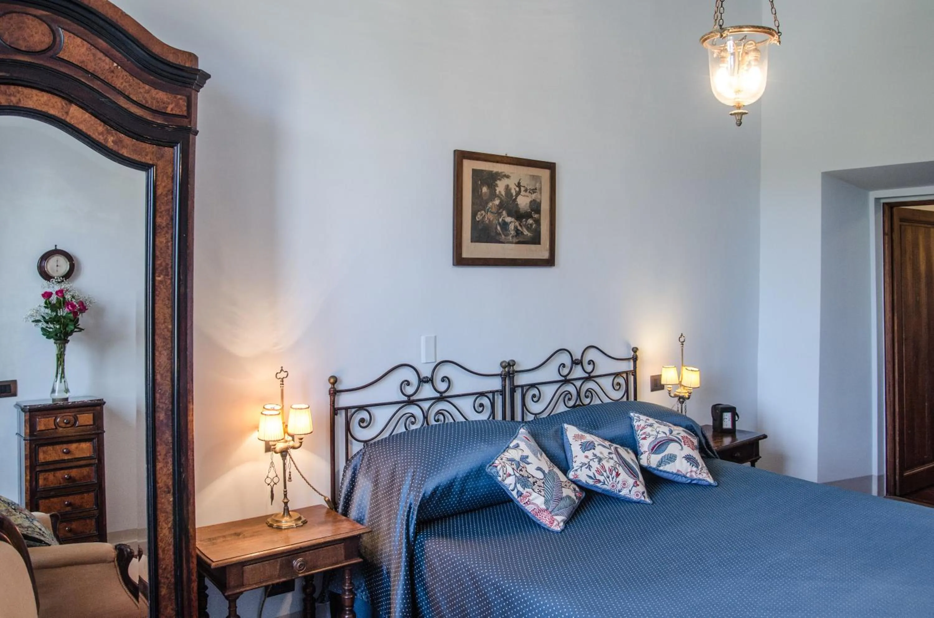 Bedroom, Bed in Villa La Piccioncina Firenze