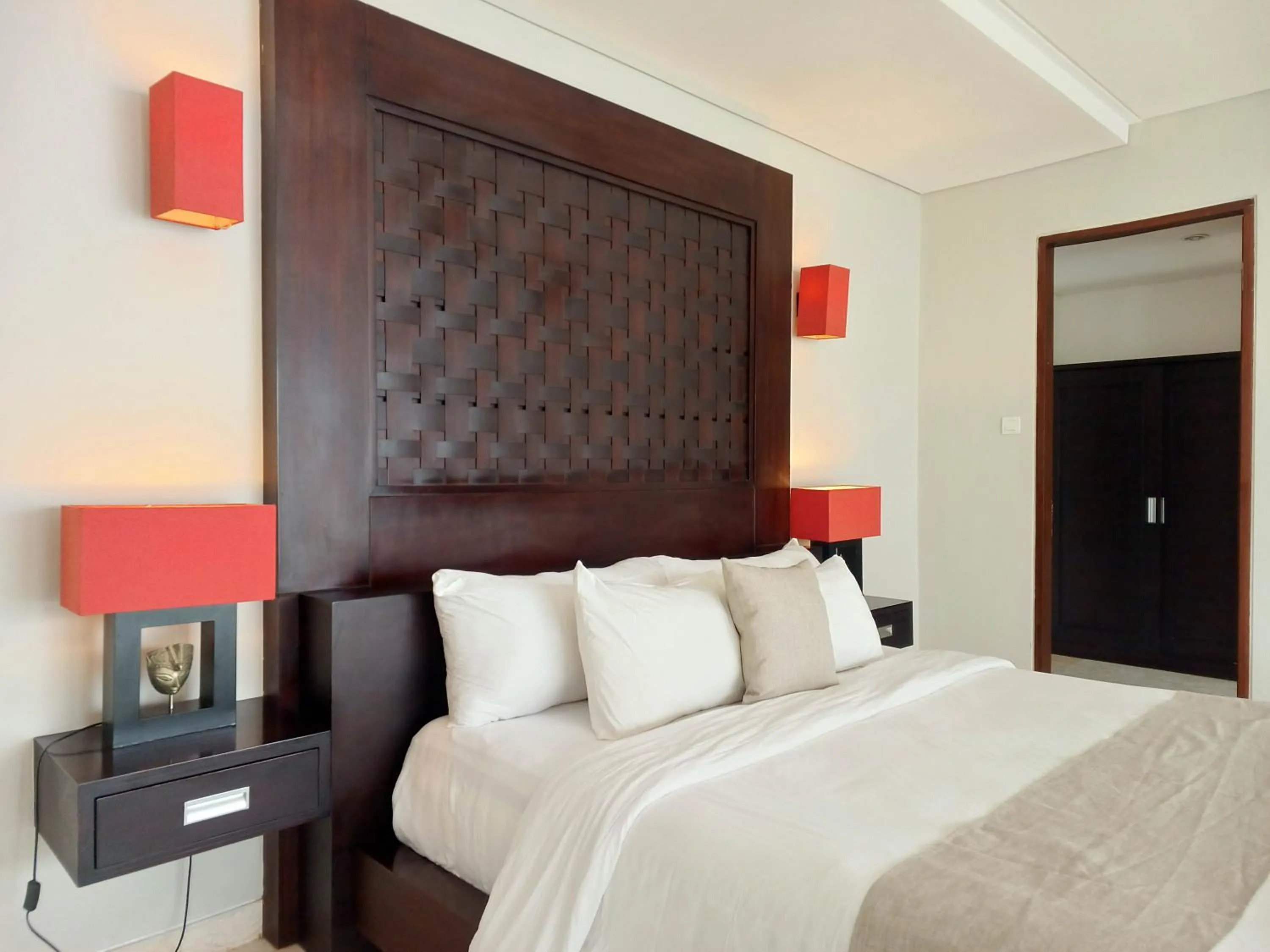 Bed in Villa Harmony - Residence