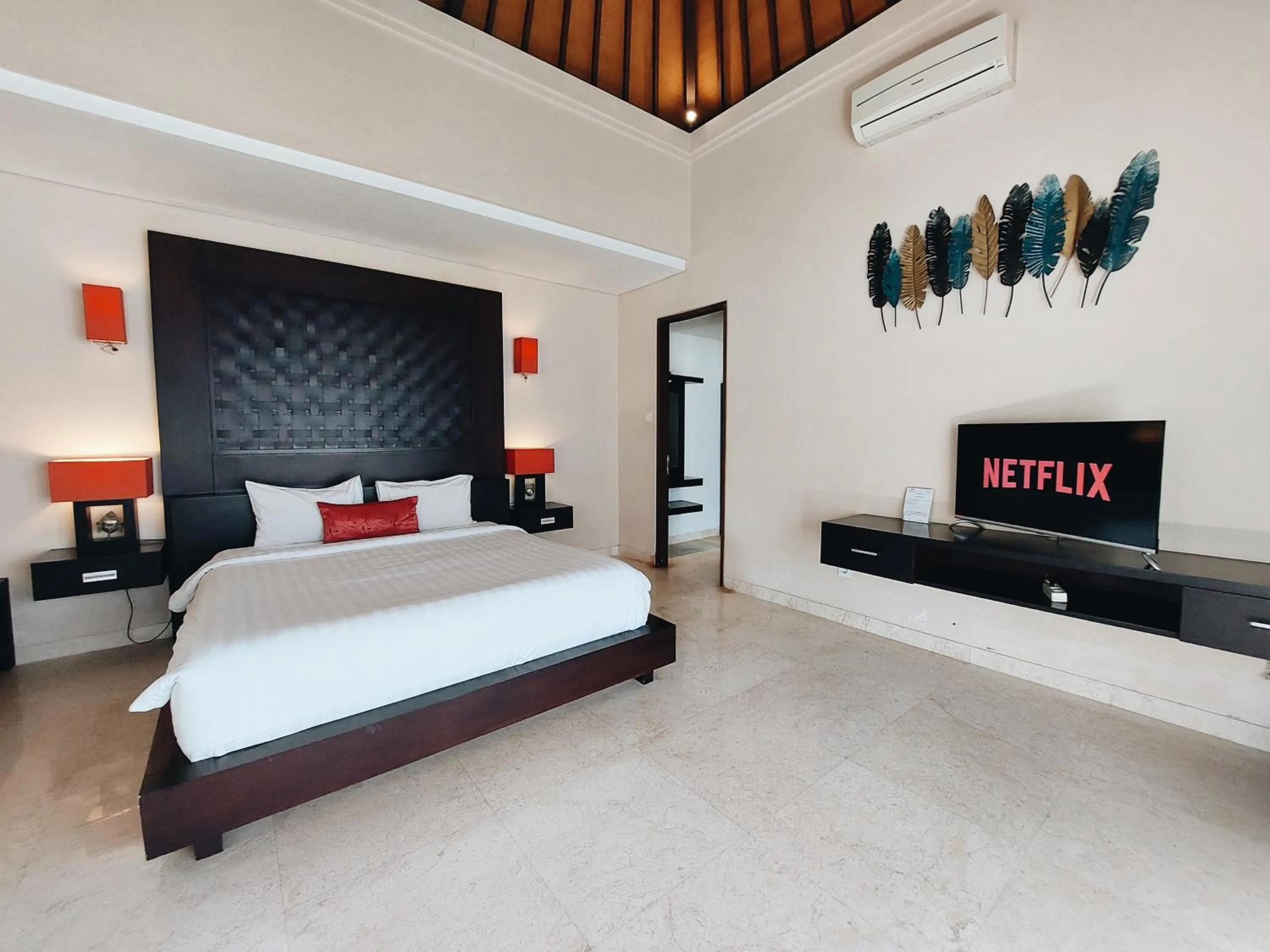 Bed in Villa Harmony - Residence