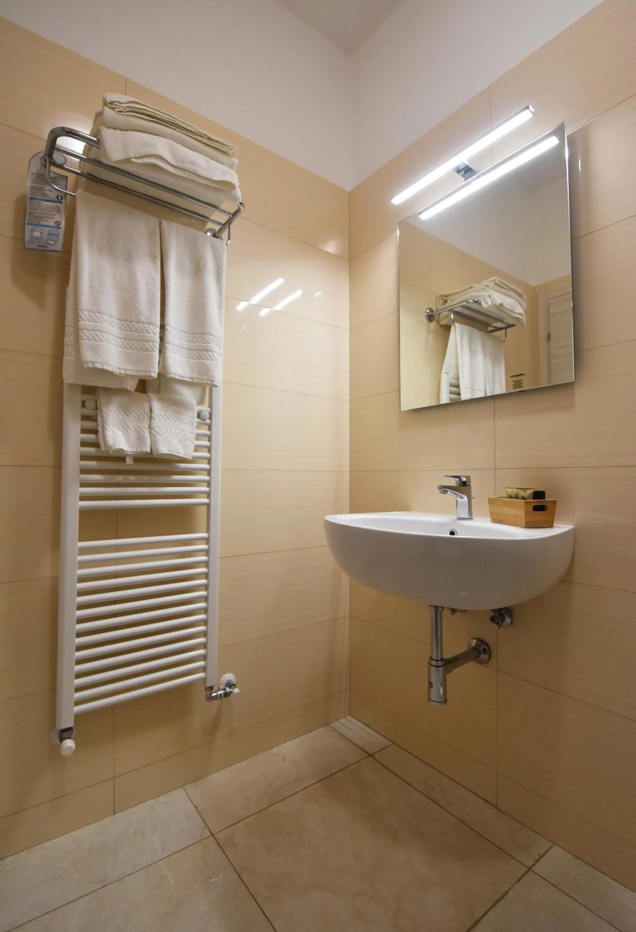 Bathroom in Ventidimaregallipoli