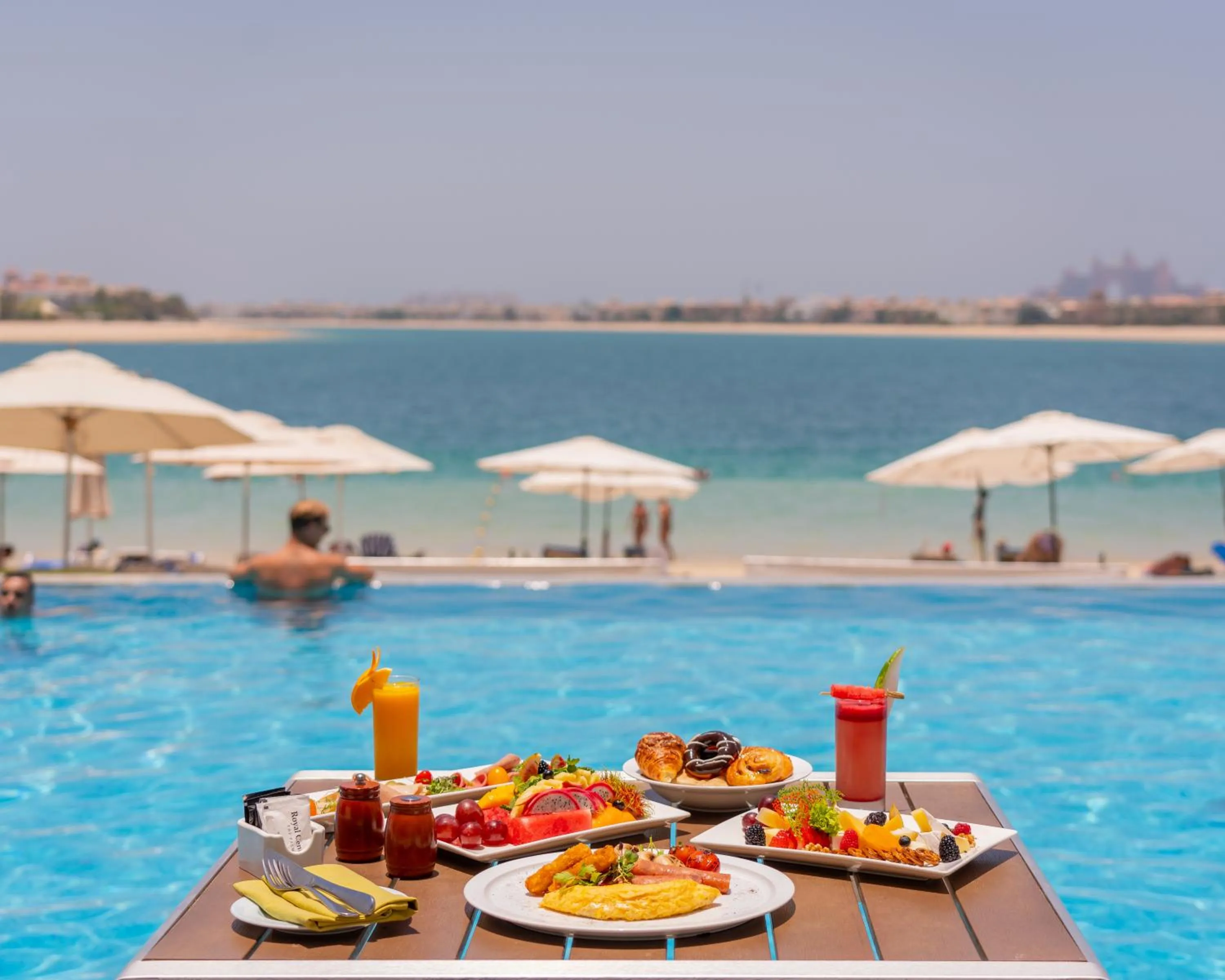 Food in Royal Central Hotel and Resort The Palm