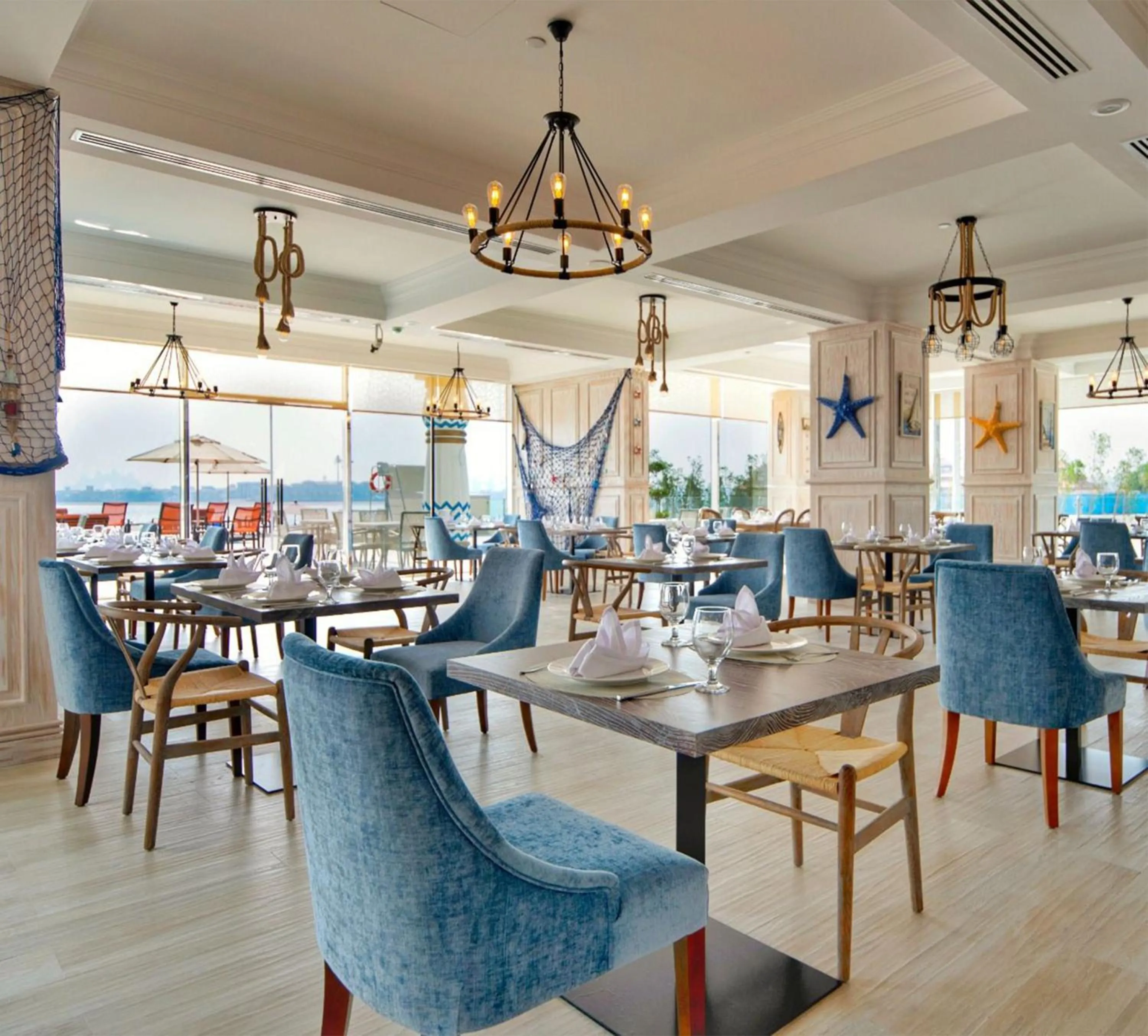 Restaurant/places to eat in Royal Central Hotel and Resort The Palm