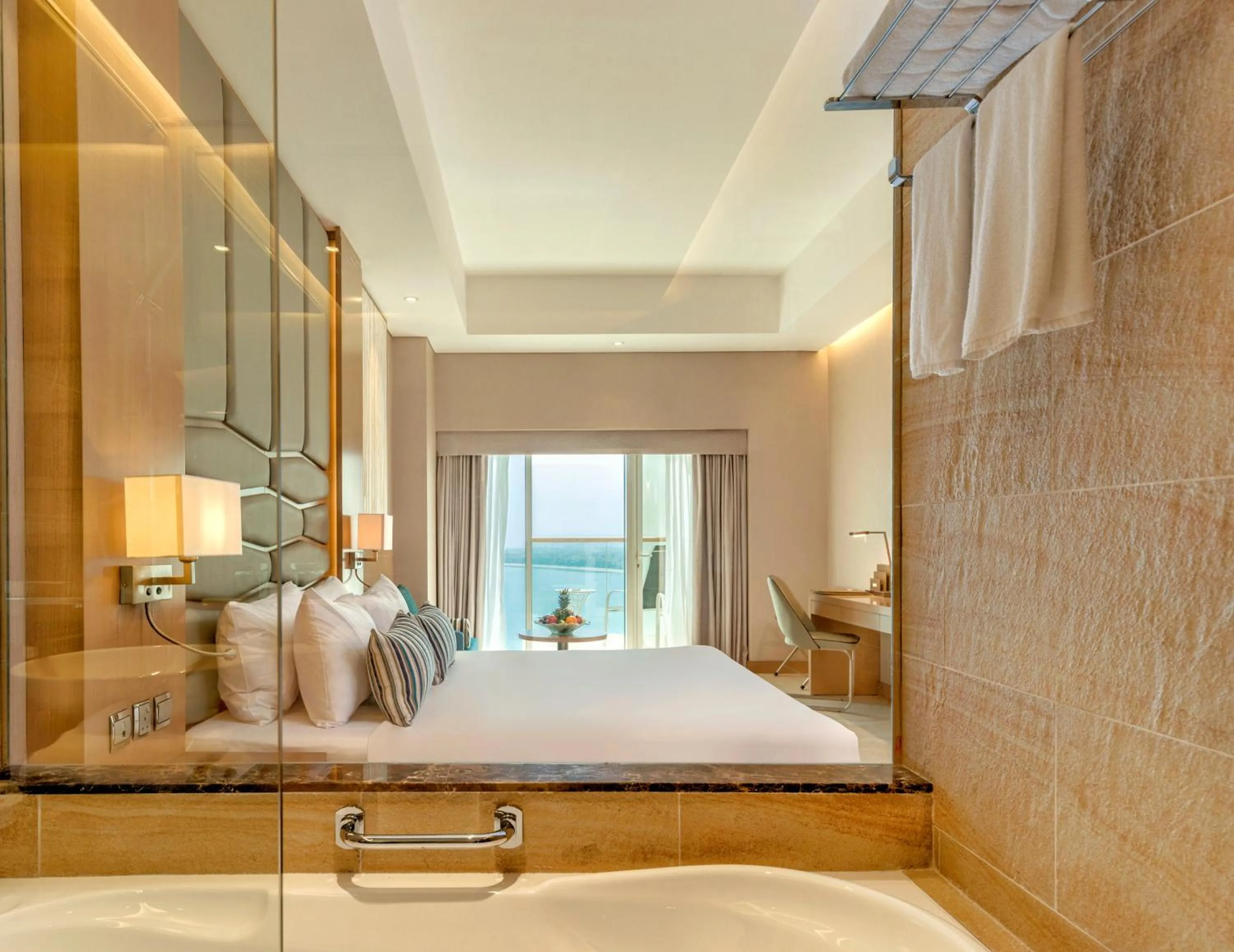 Bathroom, Bed in Royal Central Hotel and Resort The Palm