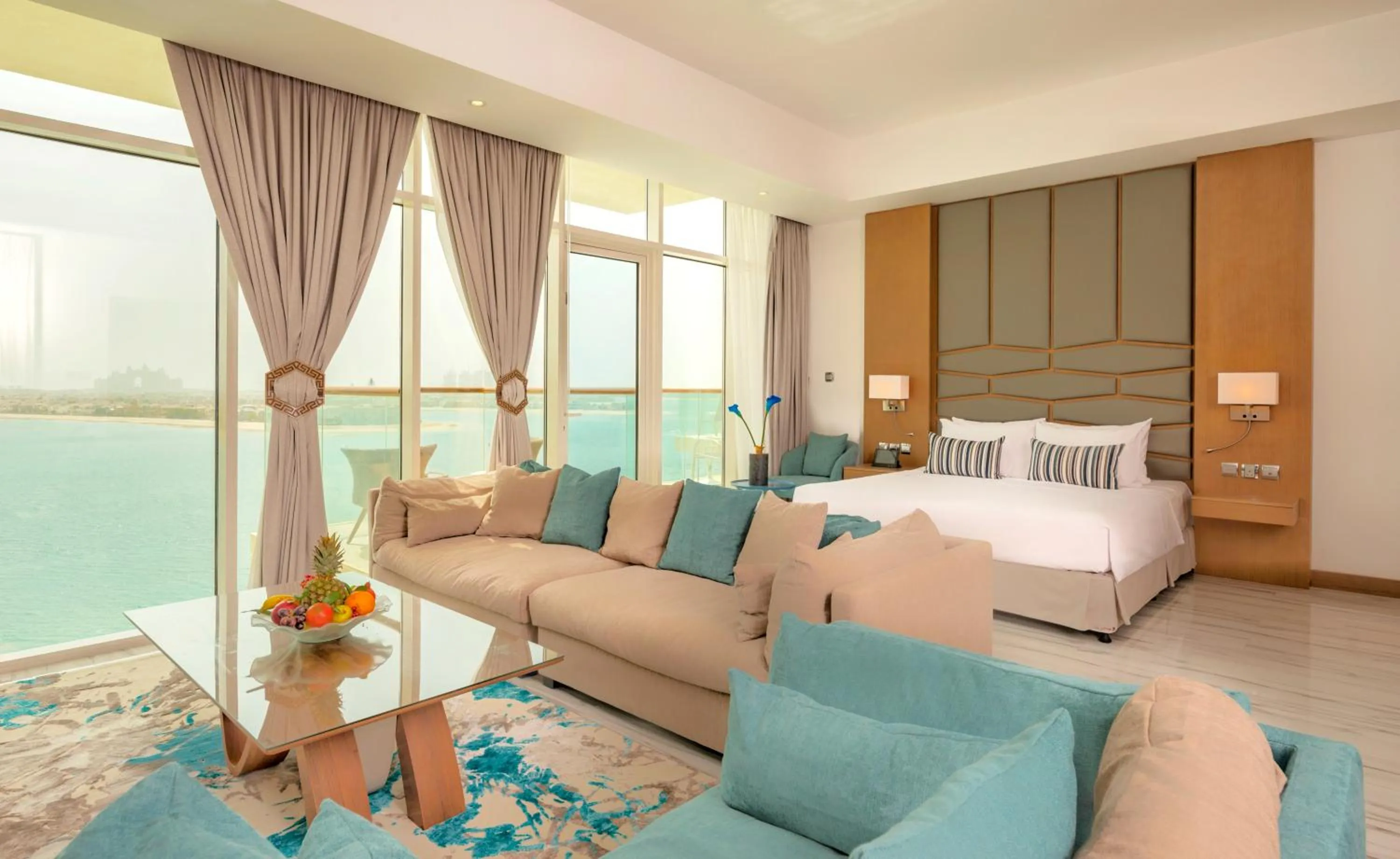 Photo of the whole room, Bed in Royal Central Hotel and Resort The Palm